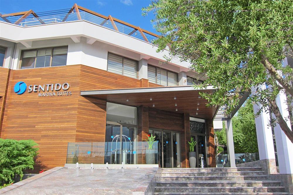 Hotel Sentido Marina Suites