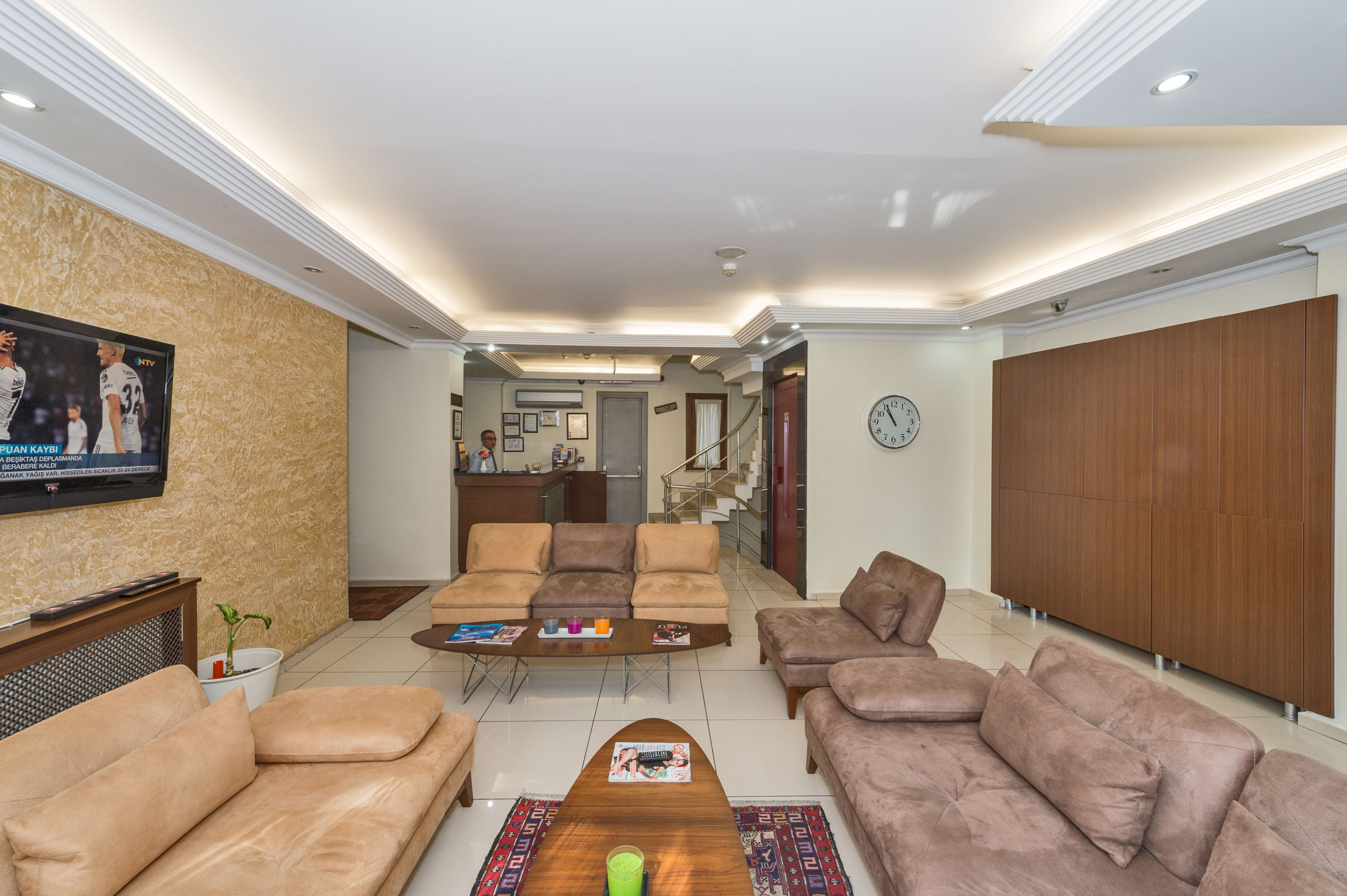 Alibaba https://cdn.alibaba.ir/ostorage/hotel/images/DA77F7DD/72E7442F4ABE6A3D41AC5B419F44209C.jpg
