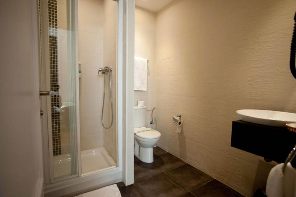 هتل Bcn 46 Hostal بارسلونا