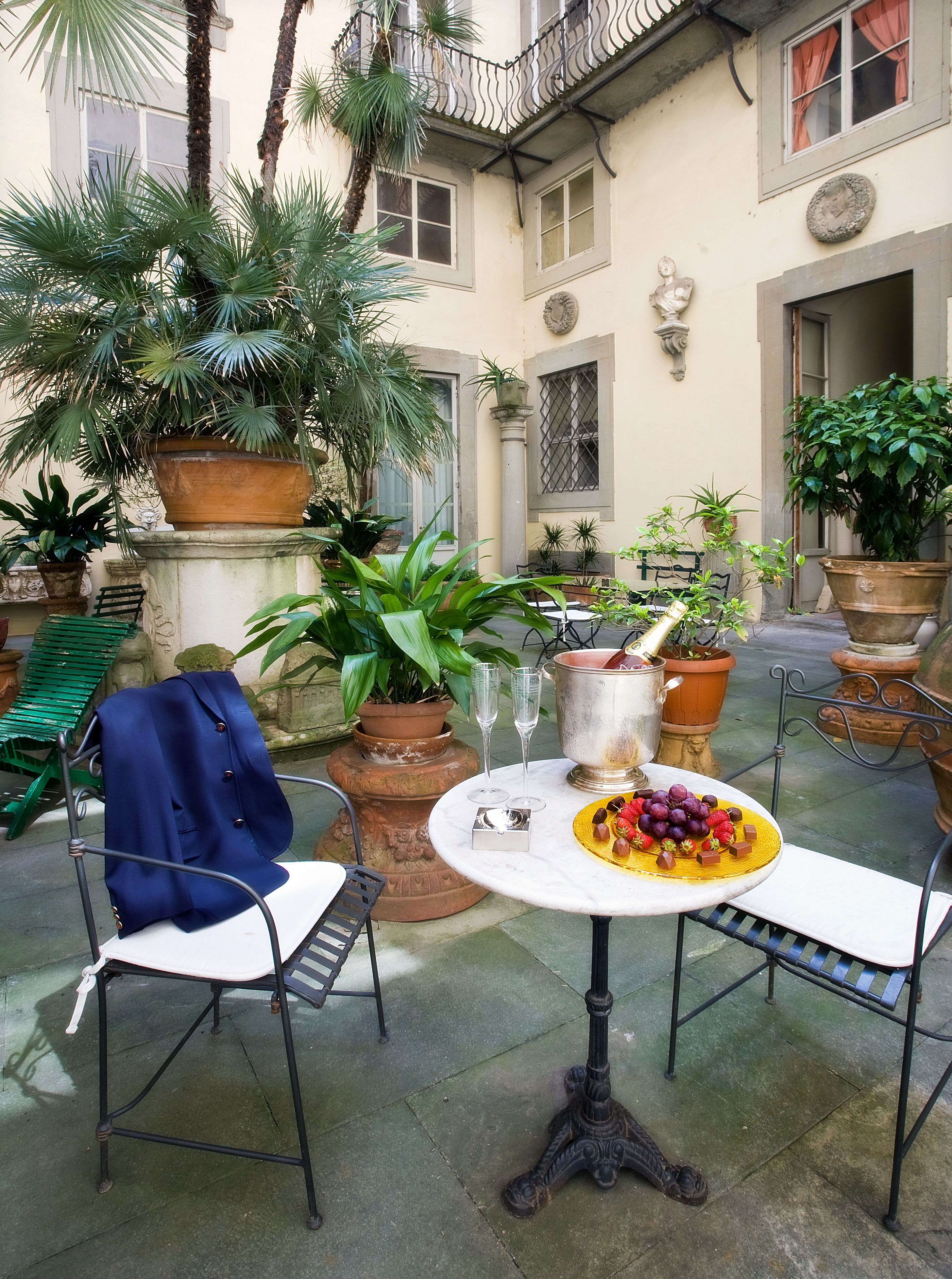 Alibaba https://cdn.alibaba.ir/ostorage/hotel/images/DB28B045/DFDA1761909BDFDB38B2CE267D3A57E8.jpg