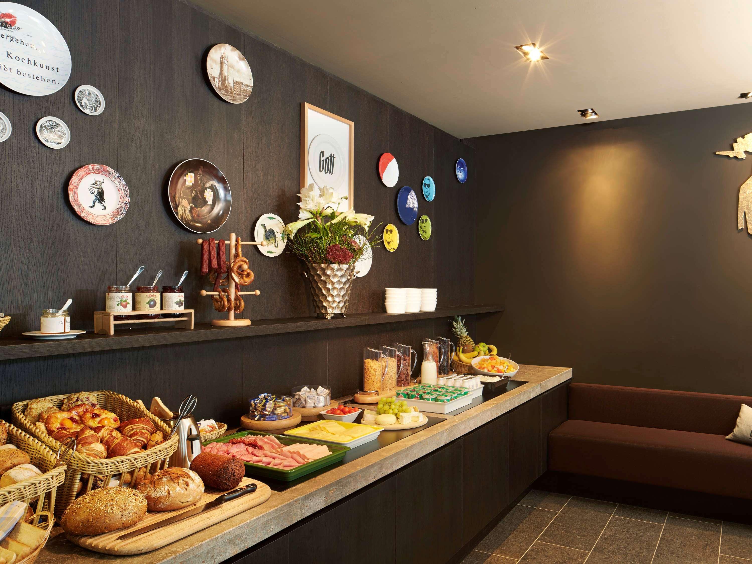 هتل 25hours Hotel Frankfurt The Goldman فرانکفورت