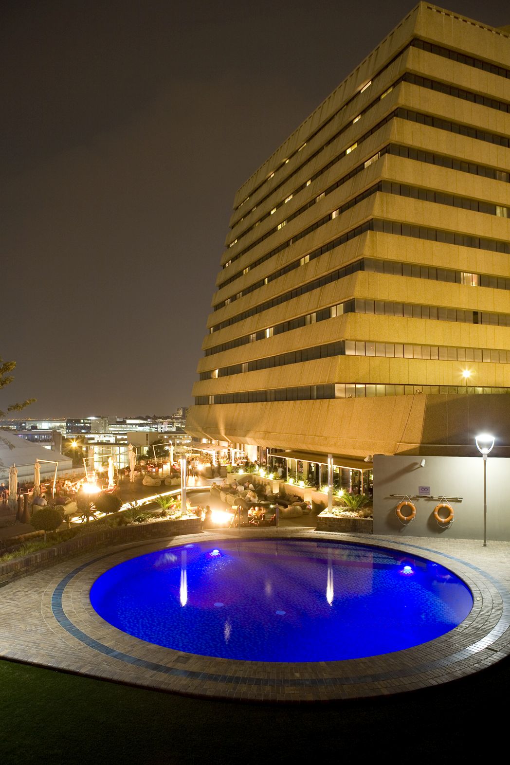 Alibaba https://cdn.alibaba.ir/ostorage/hotel/images/DCC83923/4008B4ED9D79D61C1B0BB13201D1772A.jpg