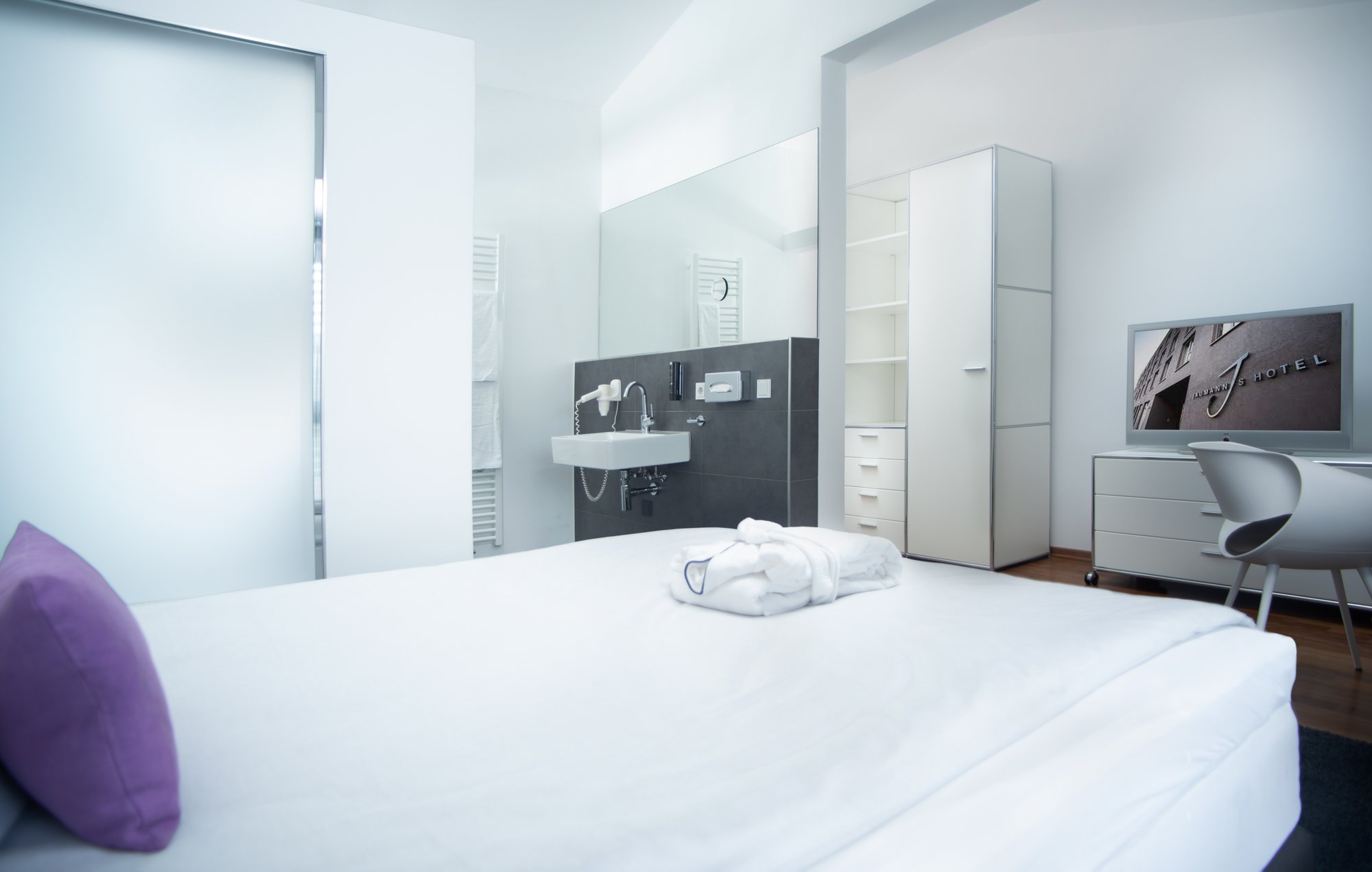 هتل Jaumanns Hotel کلن