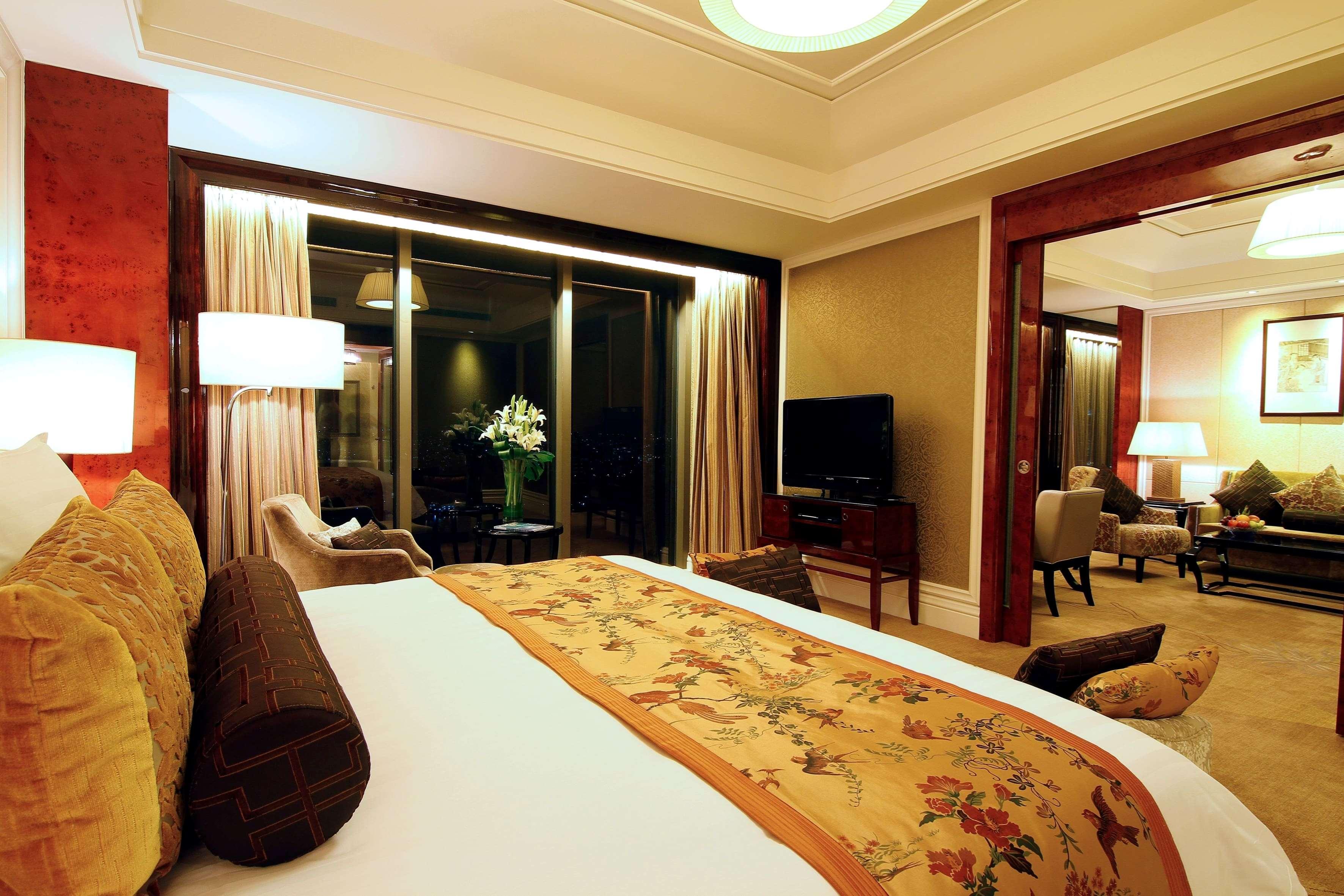 هتل Wyndham Grand Plaza Royale Oriental Shanghai Shanghai