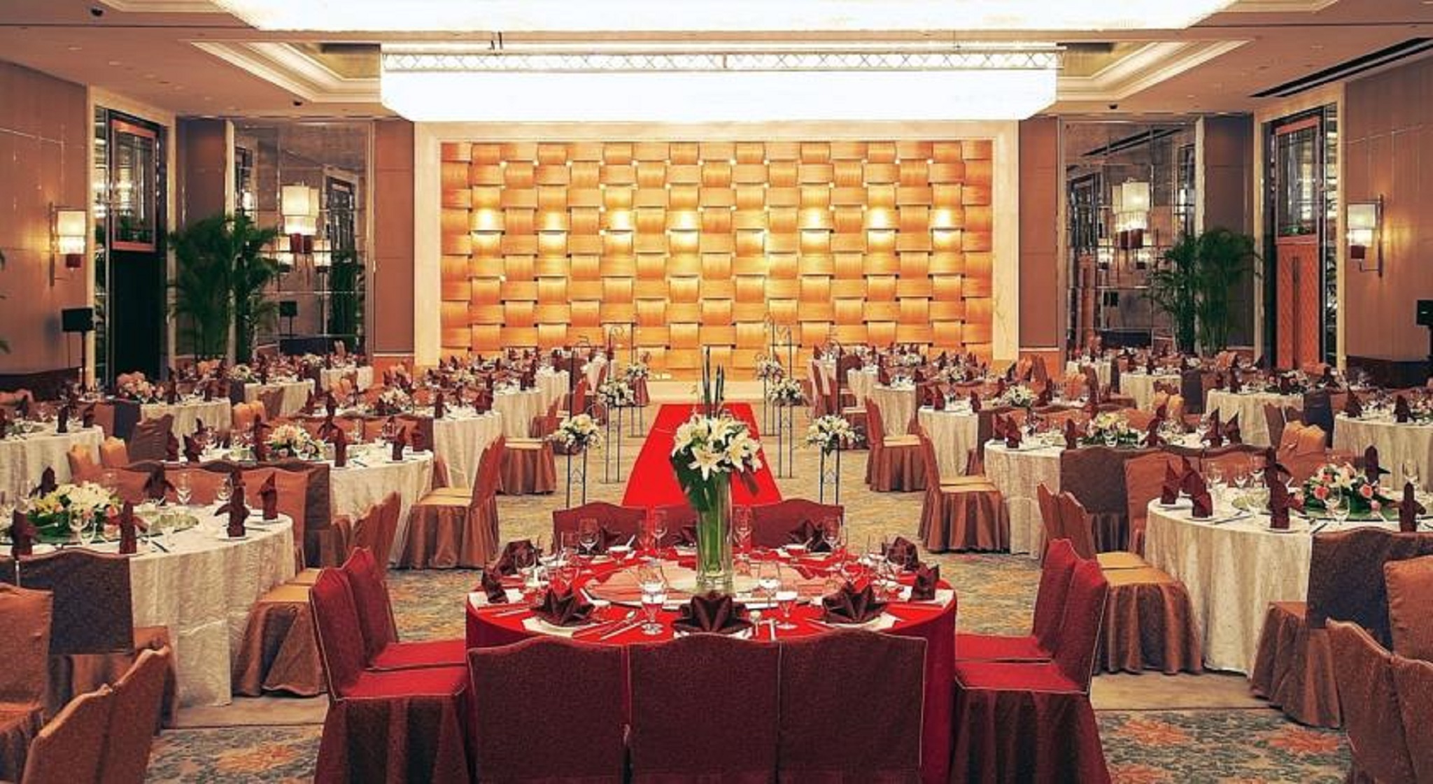 هتل Wyndham Grand Plaza Royale Oriental Shanghai Shanghai