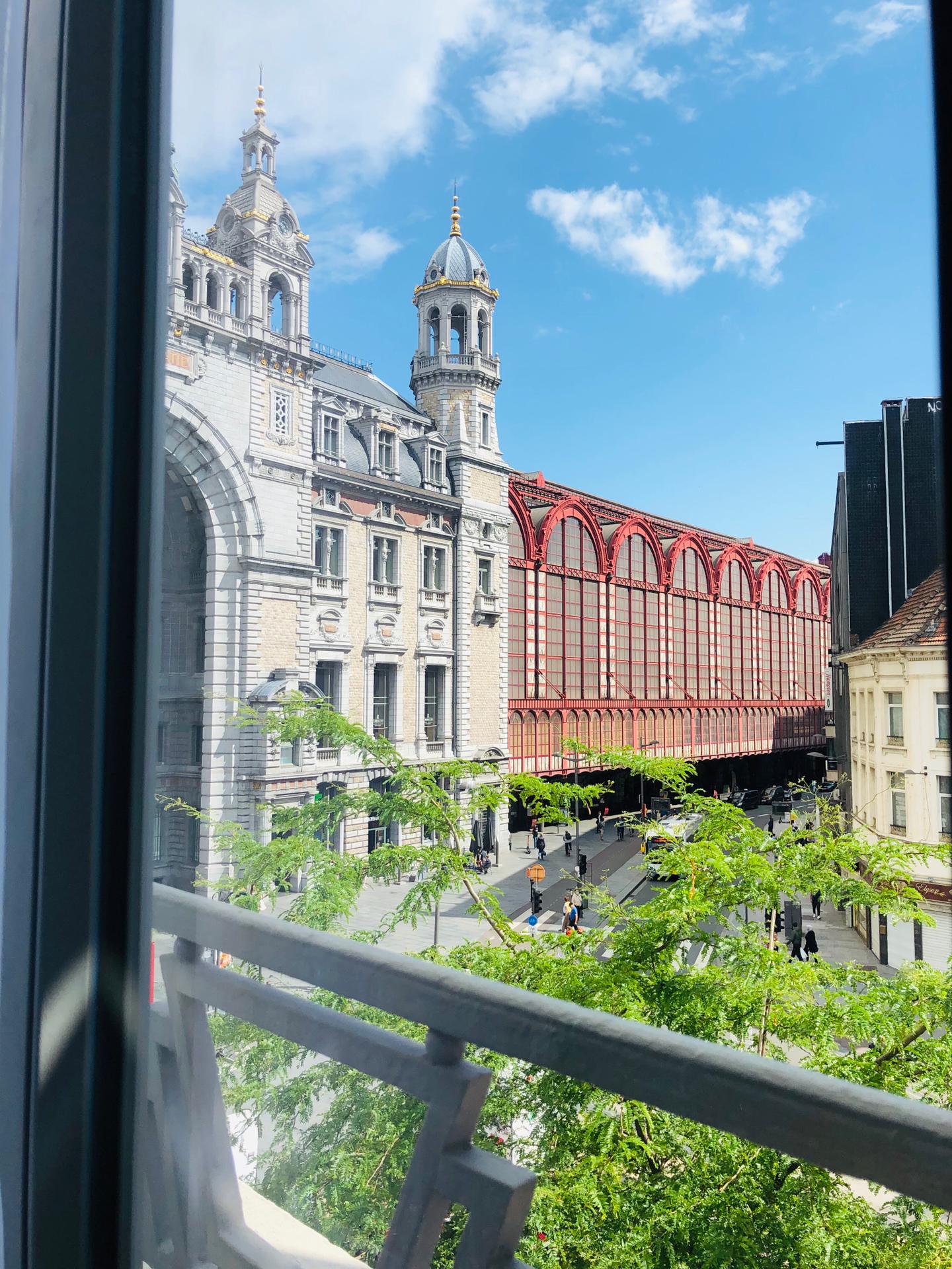 هتل Leonardo Hotel Antwerpen آنتورپ