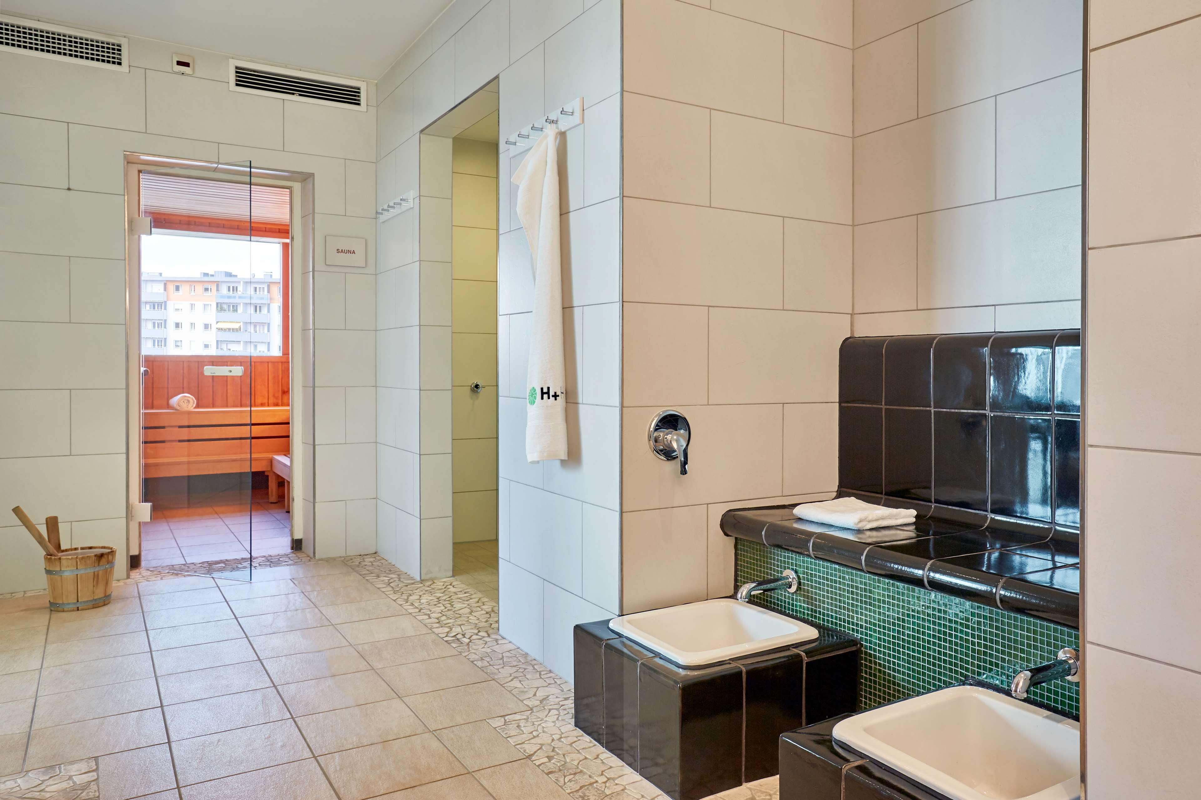 هتل H+ Hotel Salzburg Salzburg