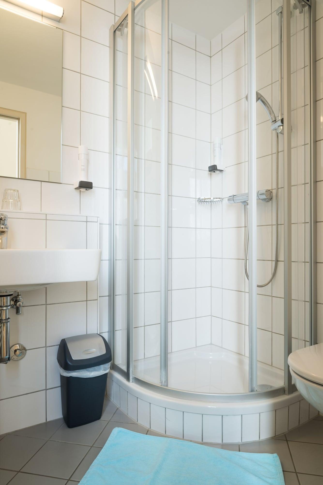 هتل Gästehaus im Priesterseminar Salzburg Salzburg