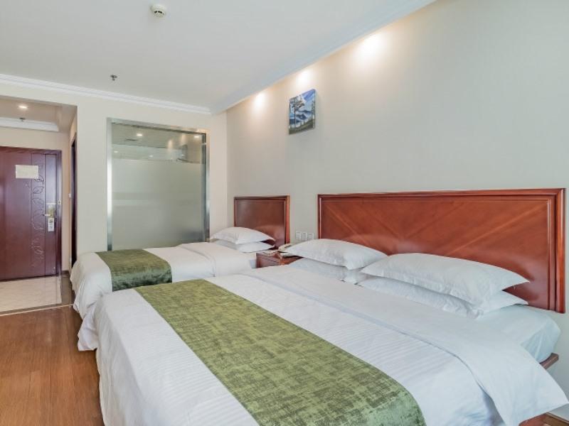 هتل GreenTree Inn Beijing East Yizhuang District Second Kechuang Street Express Hotel پکن