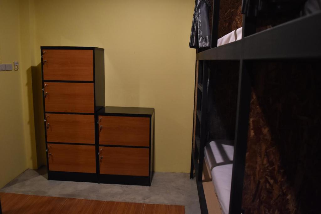 هتل Hide Bangkok Hostel بانگکوک