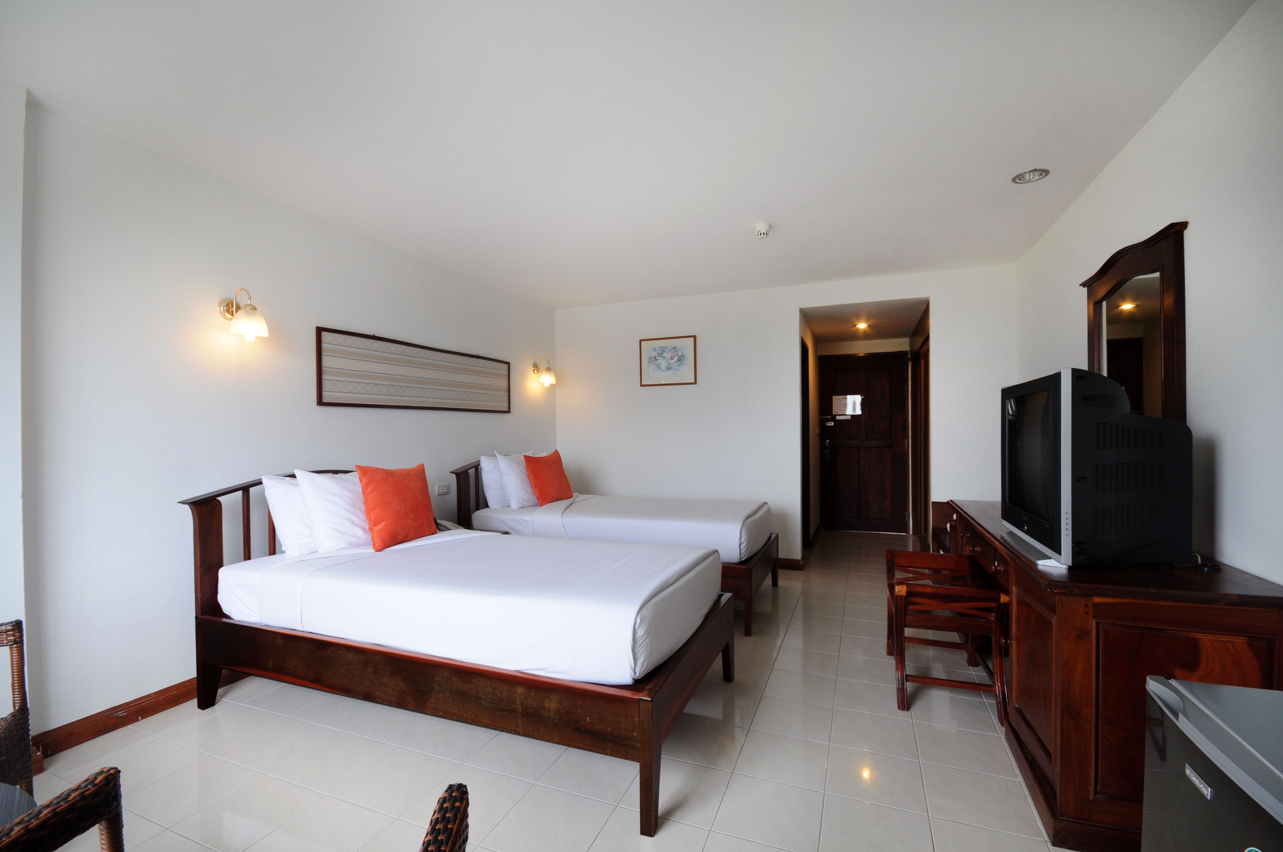 تصاویر Hotel JP Villa Pattaya