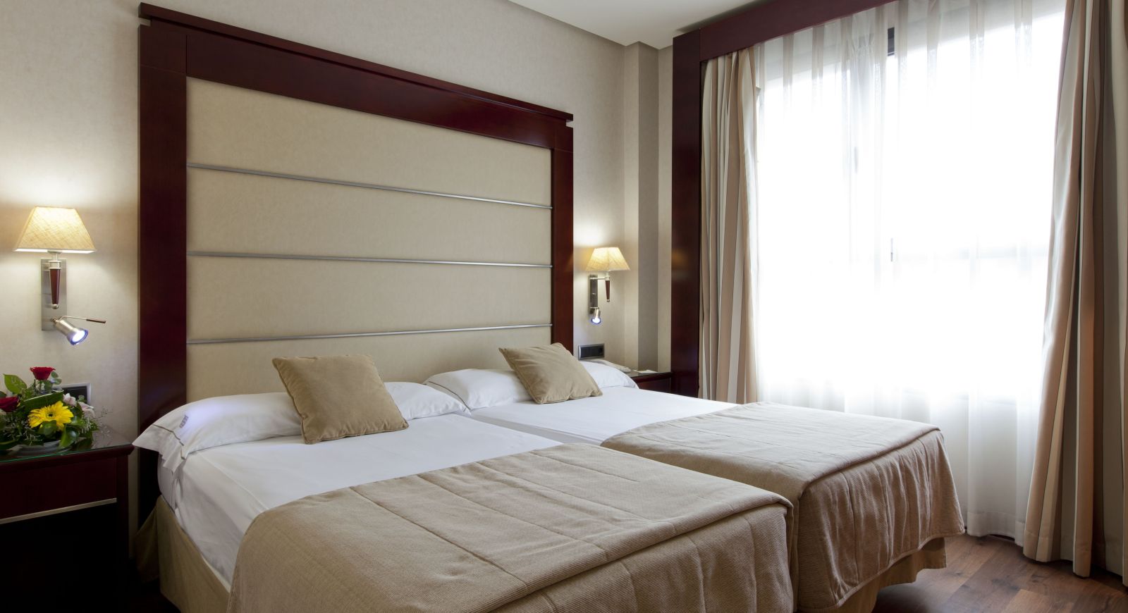 هتل Valencia Center والنسیا