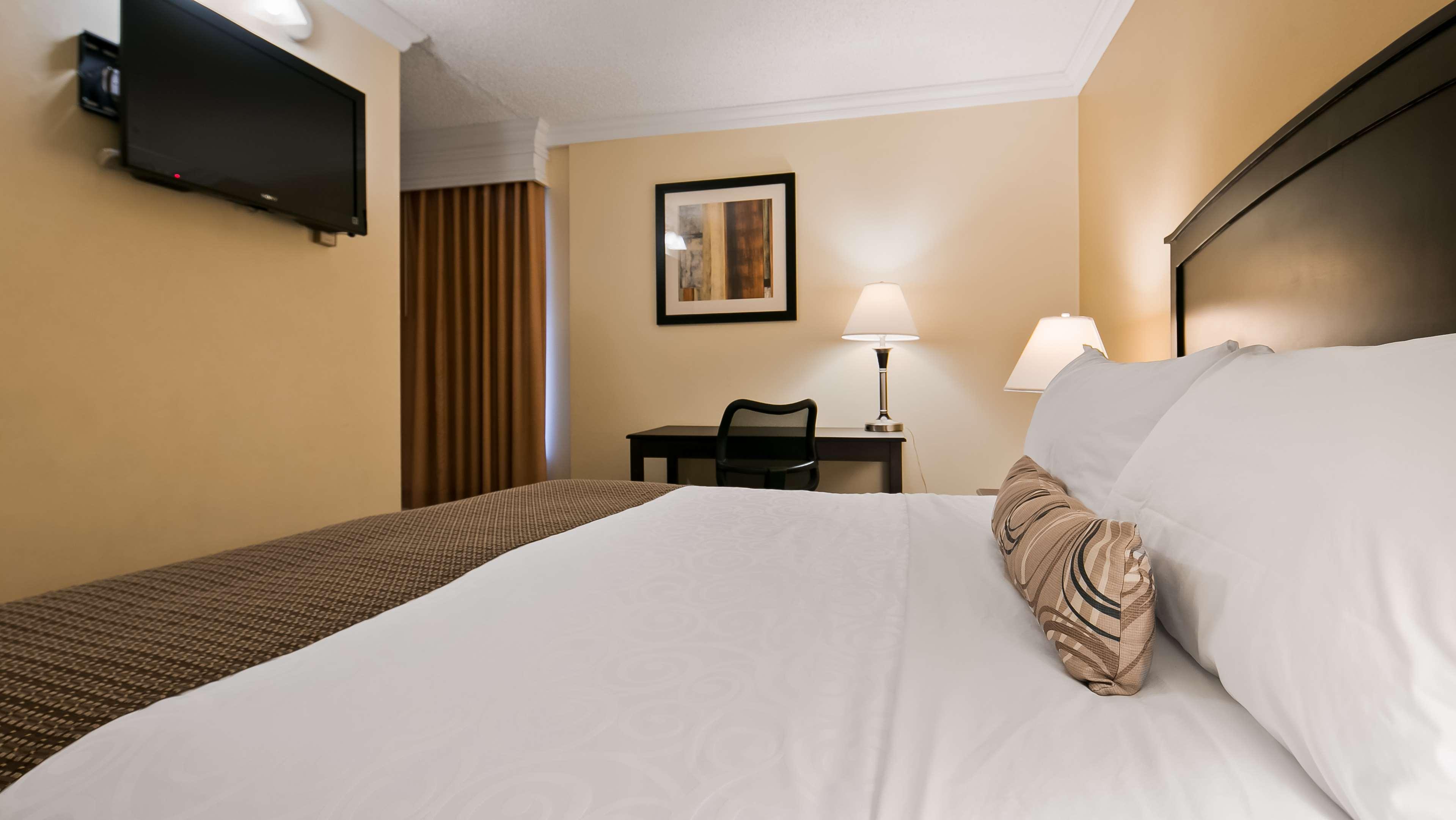 هتل Best Western Plus Burnaby Hotel Burnaby