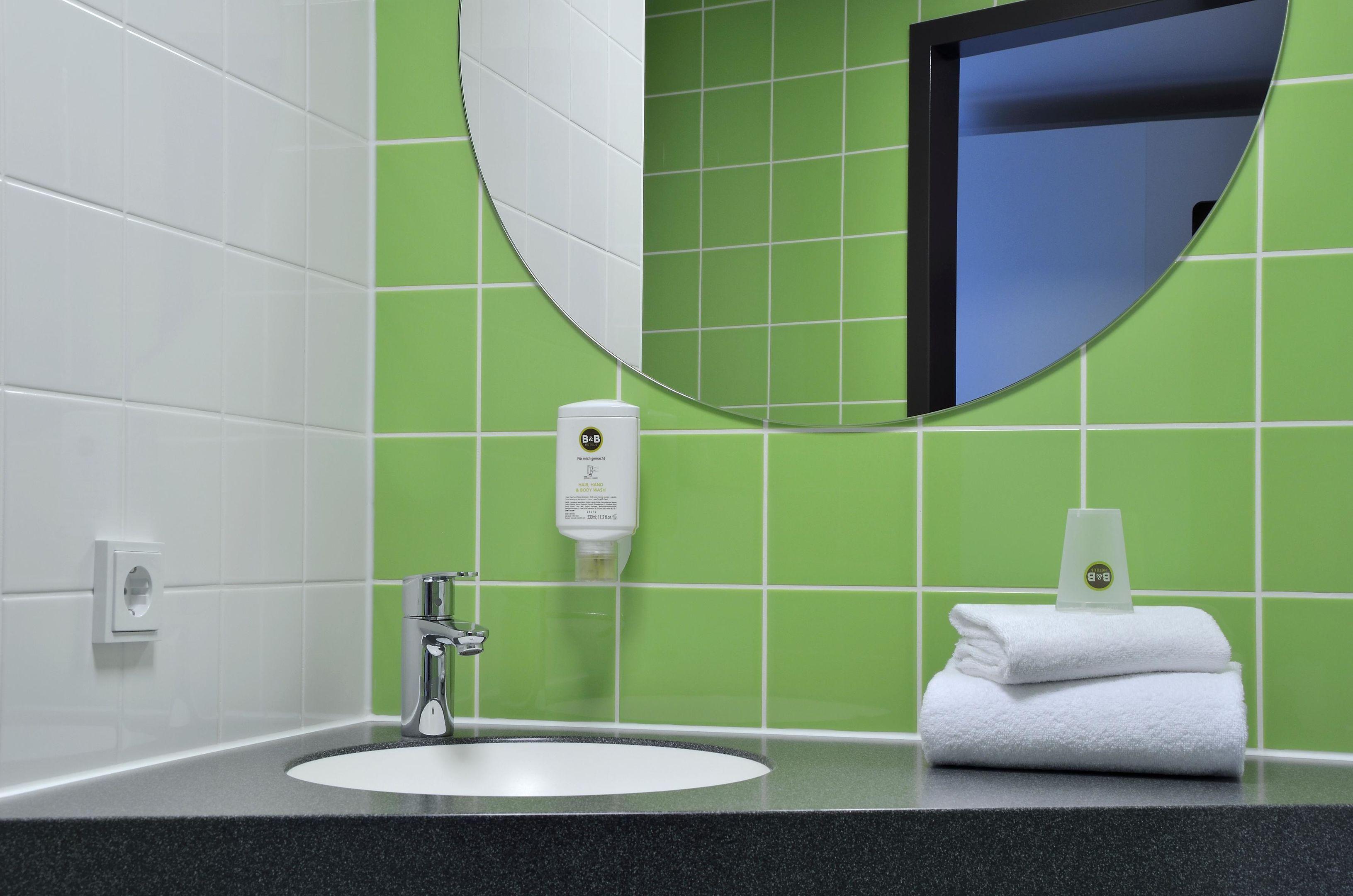 تصاویر Hotel B&B Hotel Karlsruhe