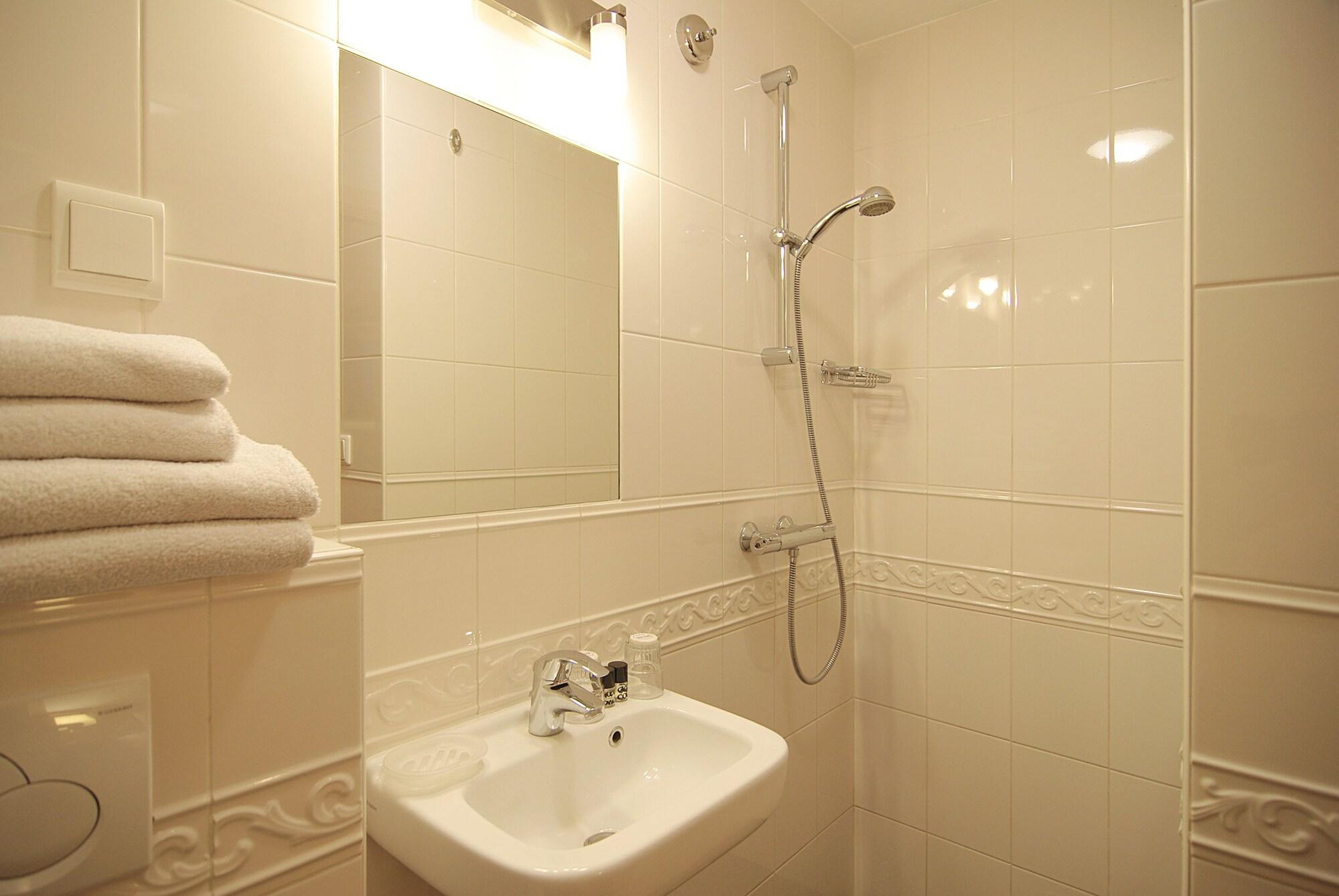 هتل Amsterdam Parklane آمستردام