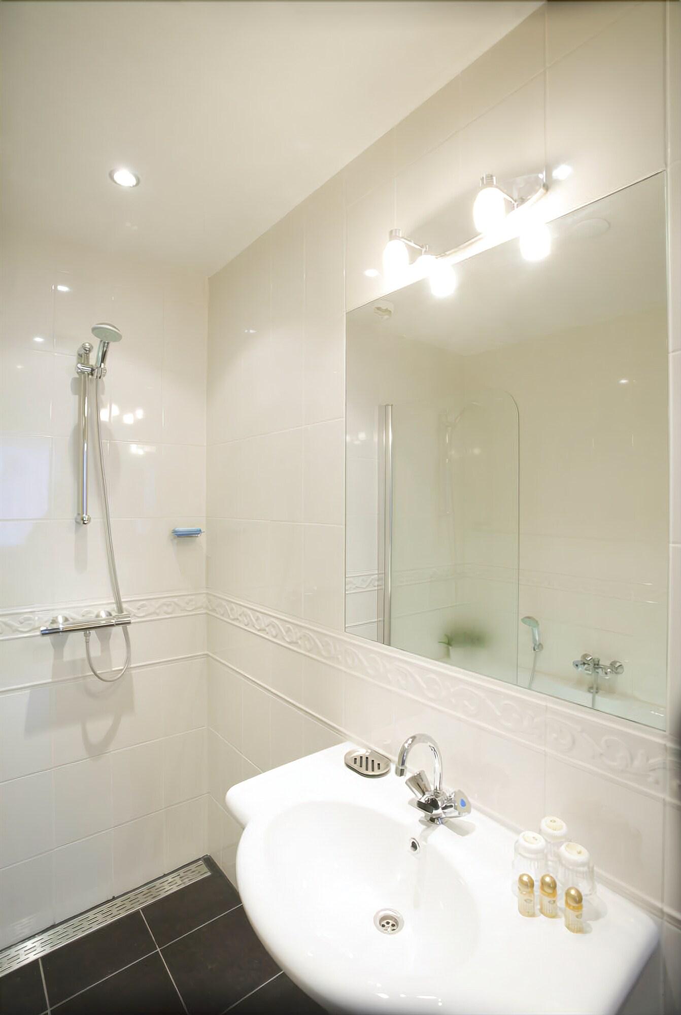 هتل Amsterdam Parklane آمستردام