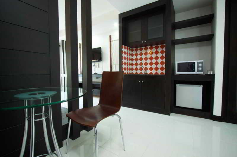 هتل Amber Residence Patong