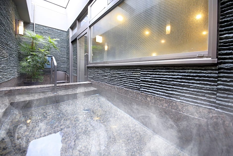 هتل Hotel Coco Grand Kitasenju توکیو