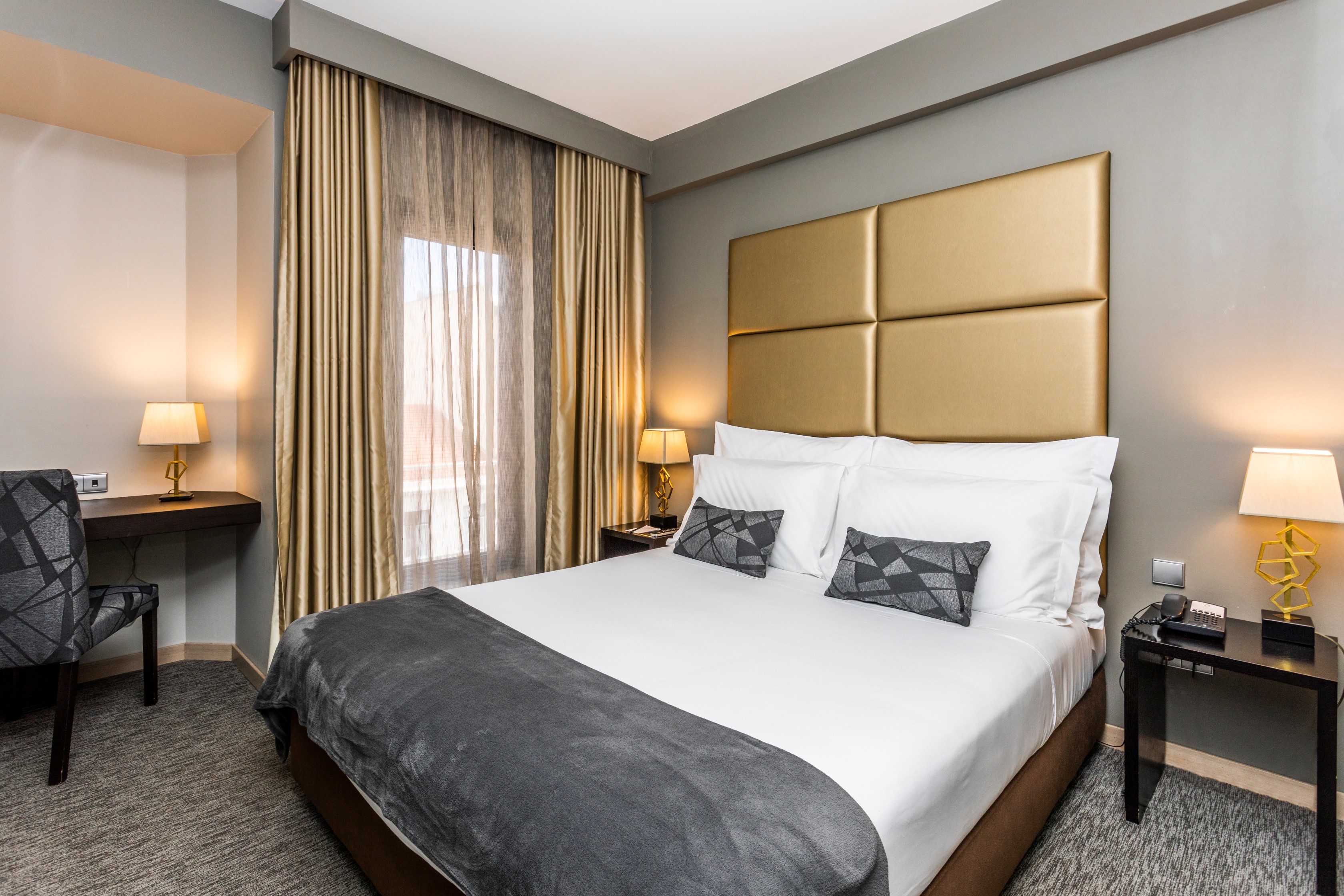 هتل Czar Lisbon Hotel لیسبون