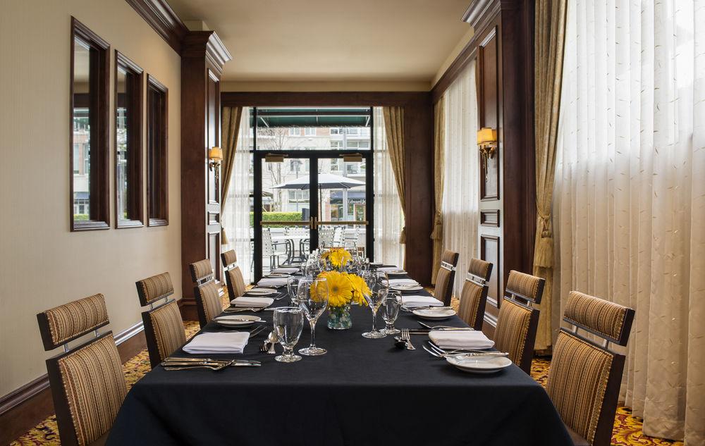 هتل Victoria Marriott Inner Harbour ویکتوریا