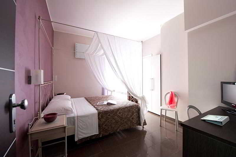 هتل Five میلان