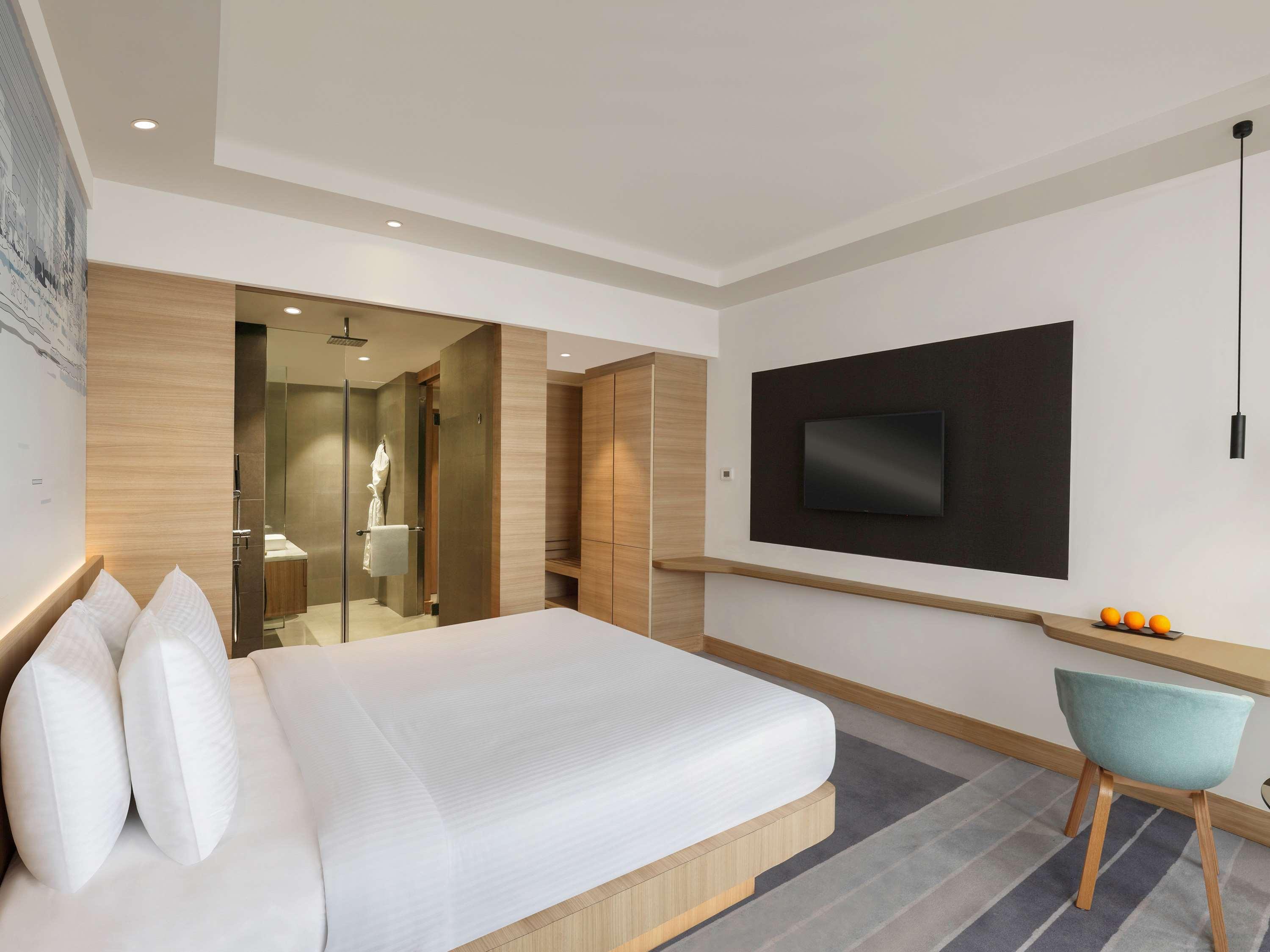 هتل Novotel Mumbai Juhu Beach Bombay/Mumbai