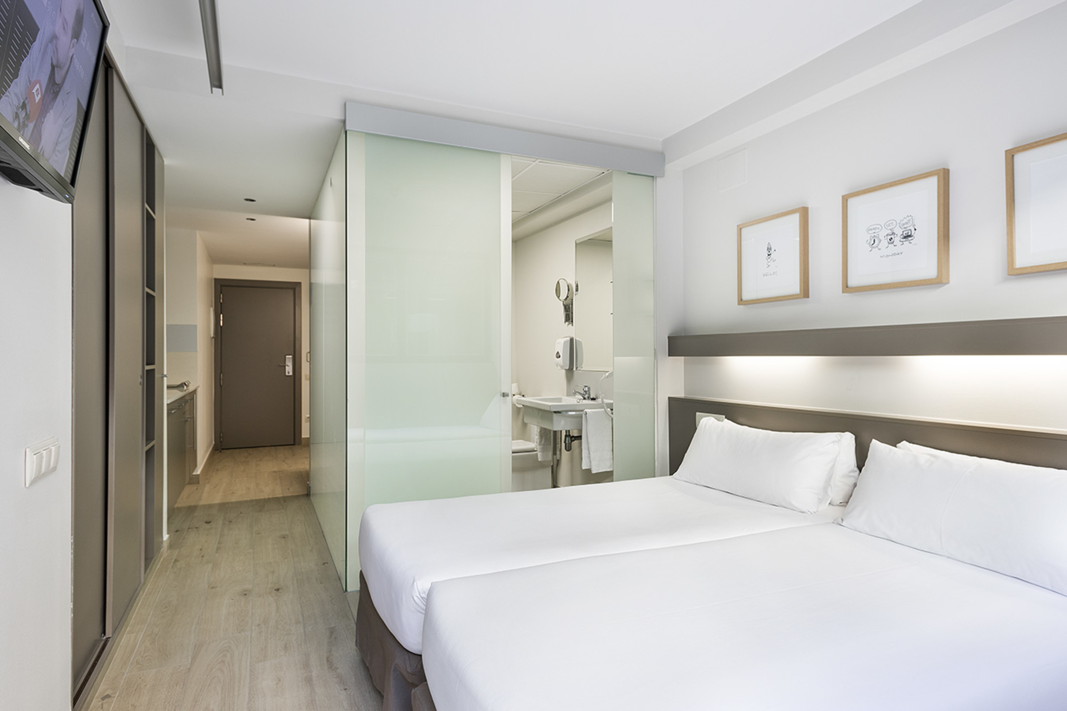 هتل Aparthotel BCN Montjuic بارسلونا