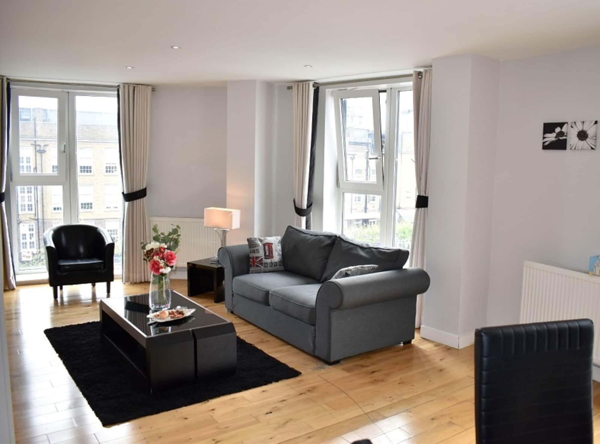 هتل Chelsea Bridge Apartments لندن