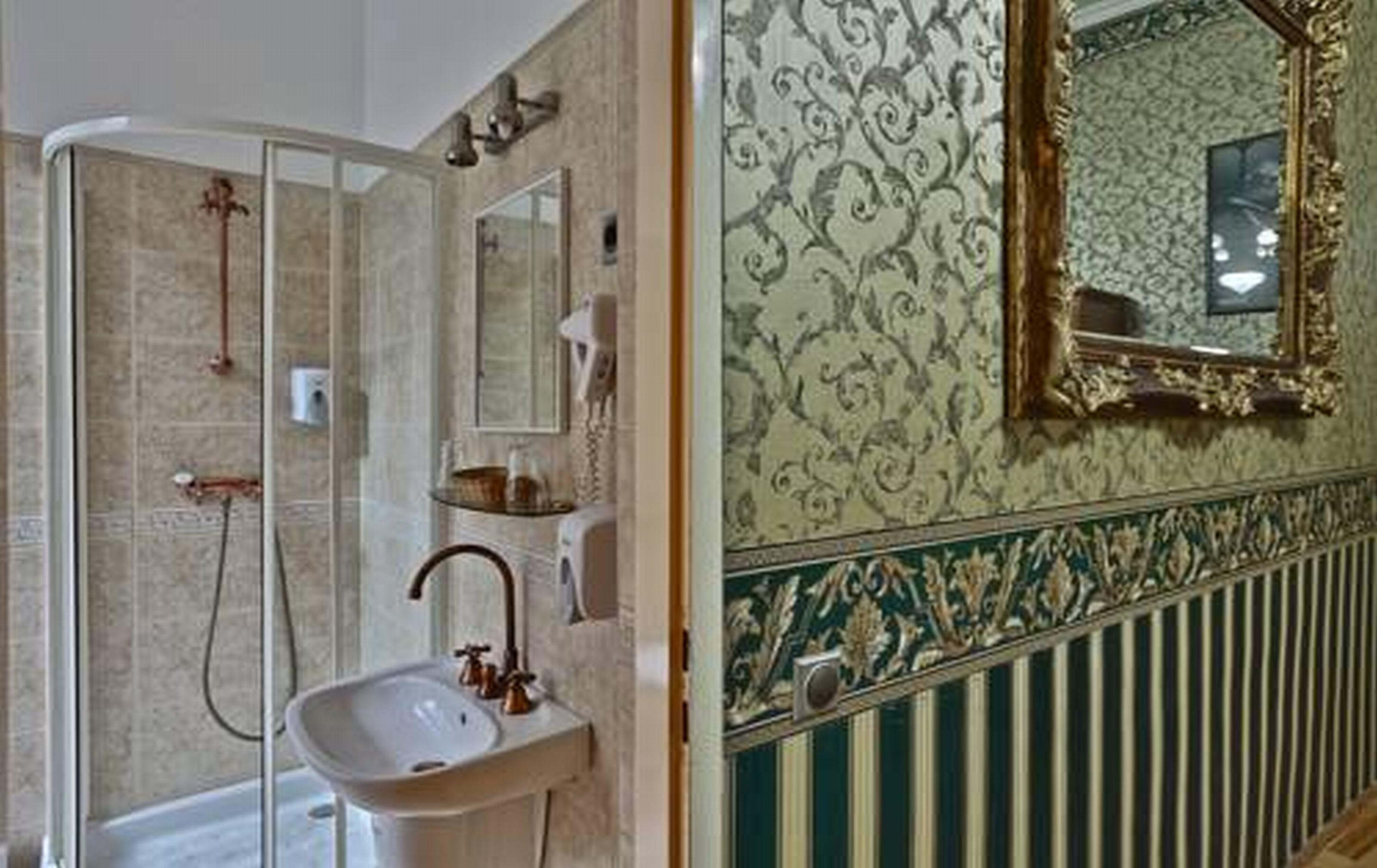 هتل Cotton House Budapest بوداپست