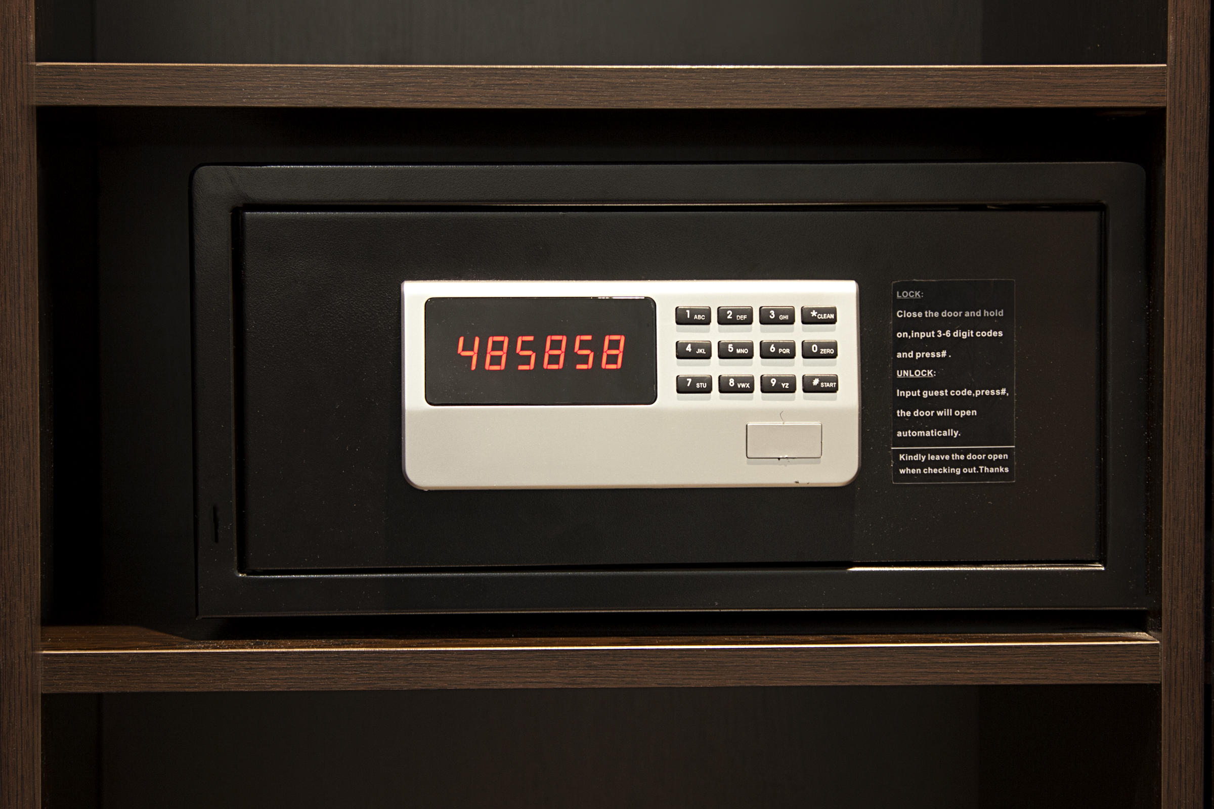 هتل Quentin Berlin برلین