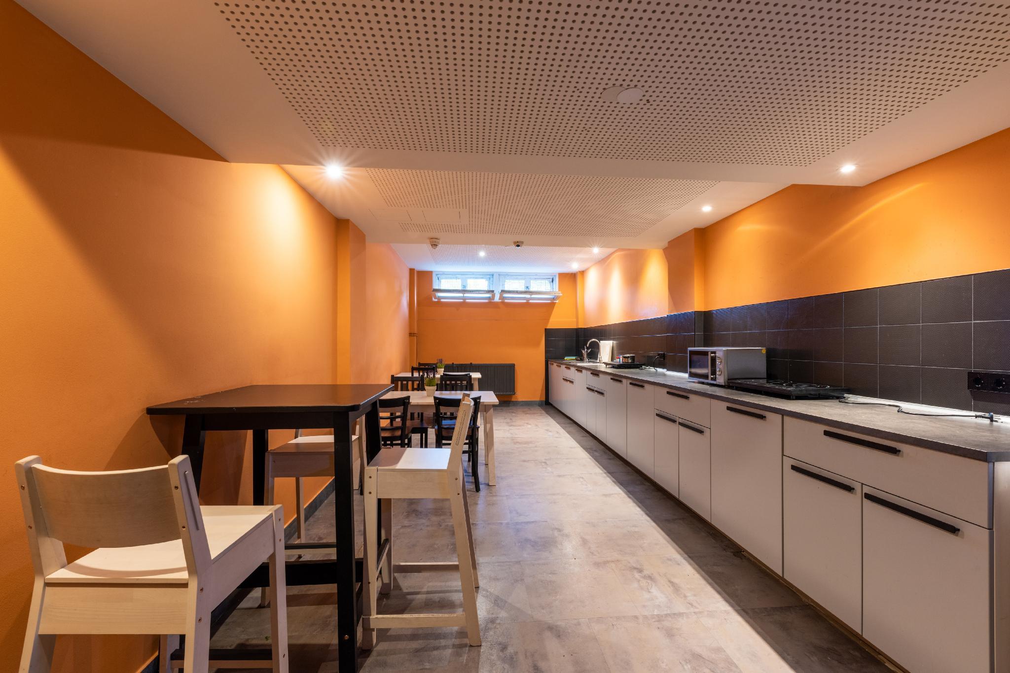 Alibaba https://cdn.alibaba.ir/ostorage/hotel/images/E43D2933/6F4D16A85D36243819A44EFD5DFF4D29.jpg