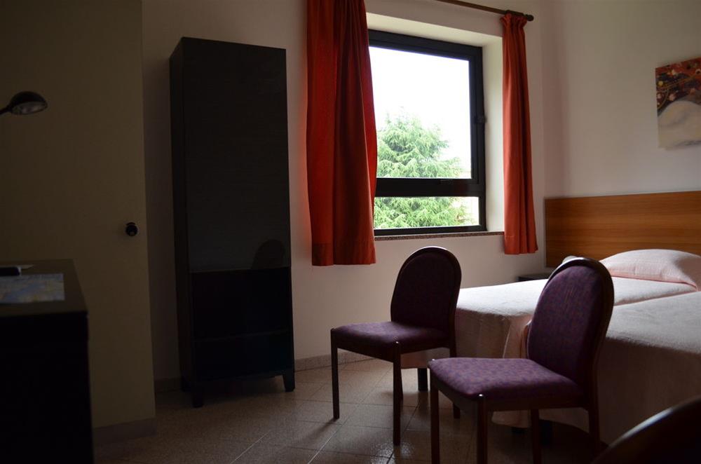 هتل Adria مستر