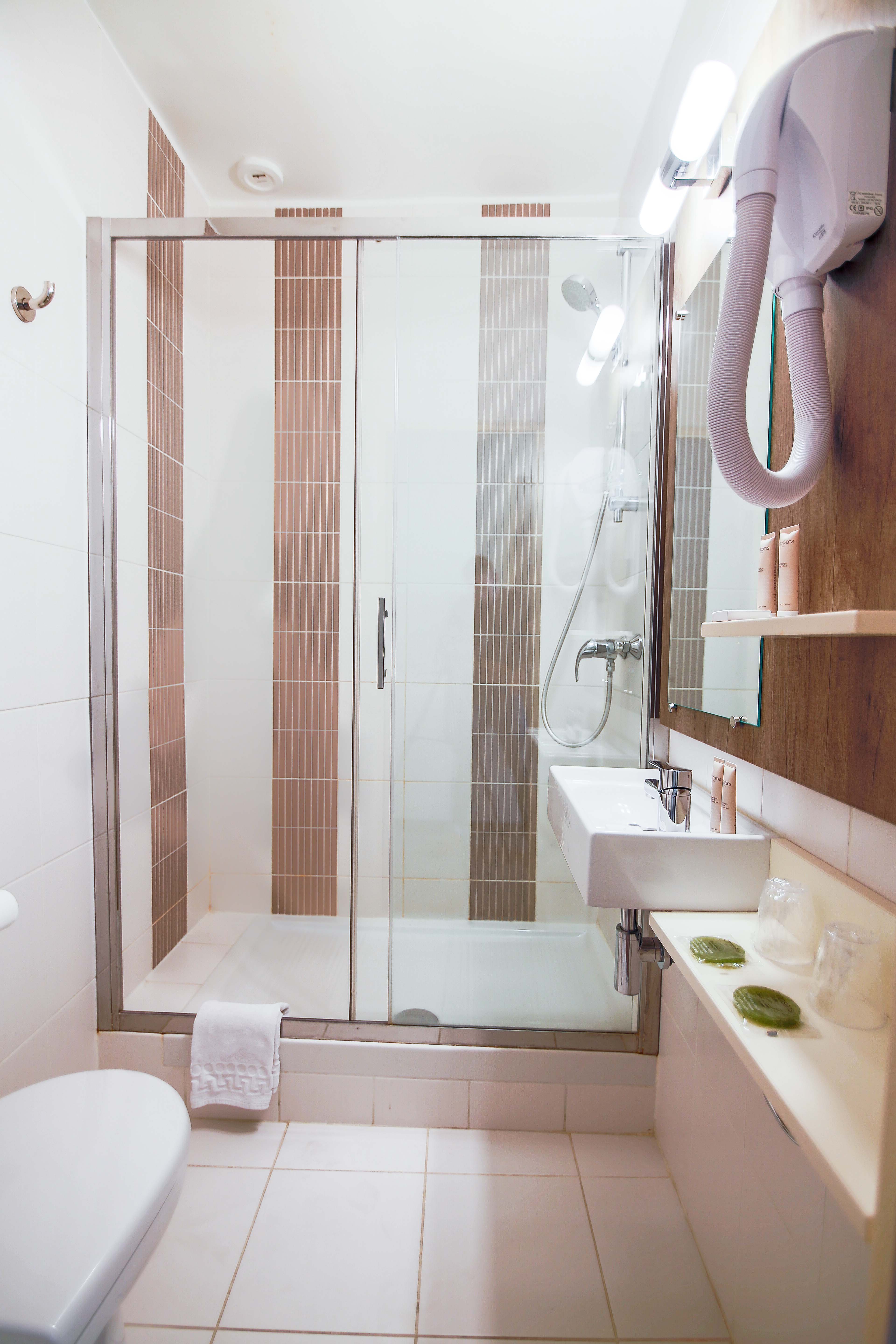 هتل Le Seize Nice نیس