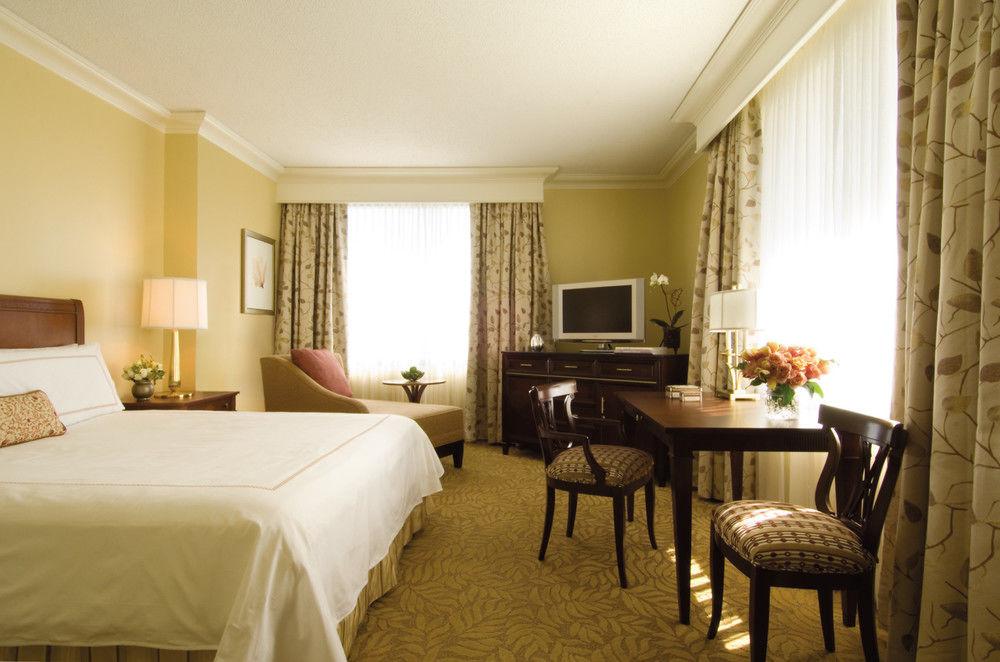 هتل Four Seasons Hotel Atlanta آتلانتا