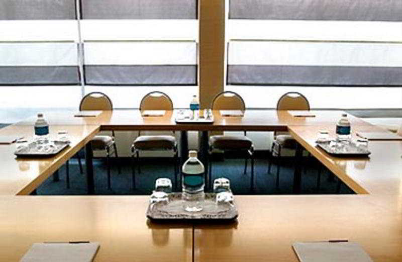 هتل Residence Inn Montreal Westmount مونترال