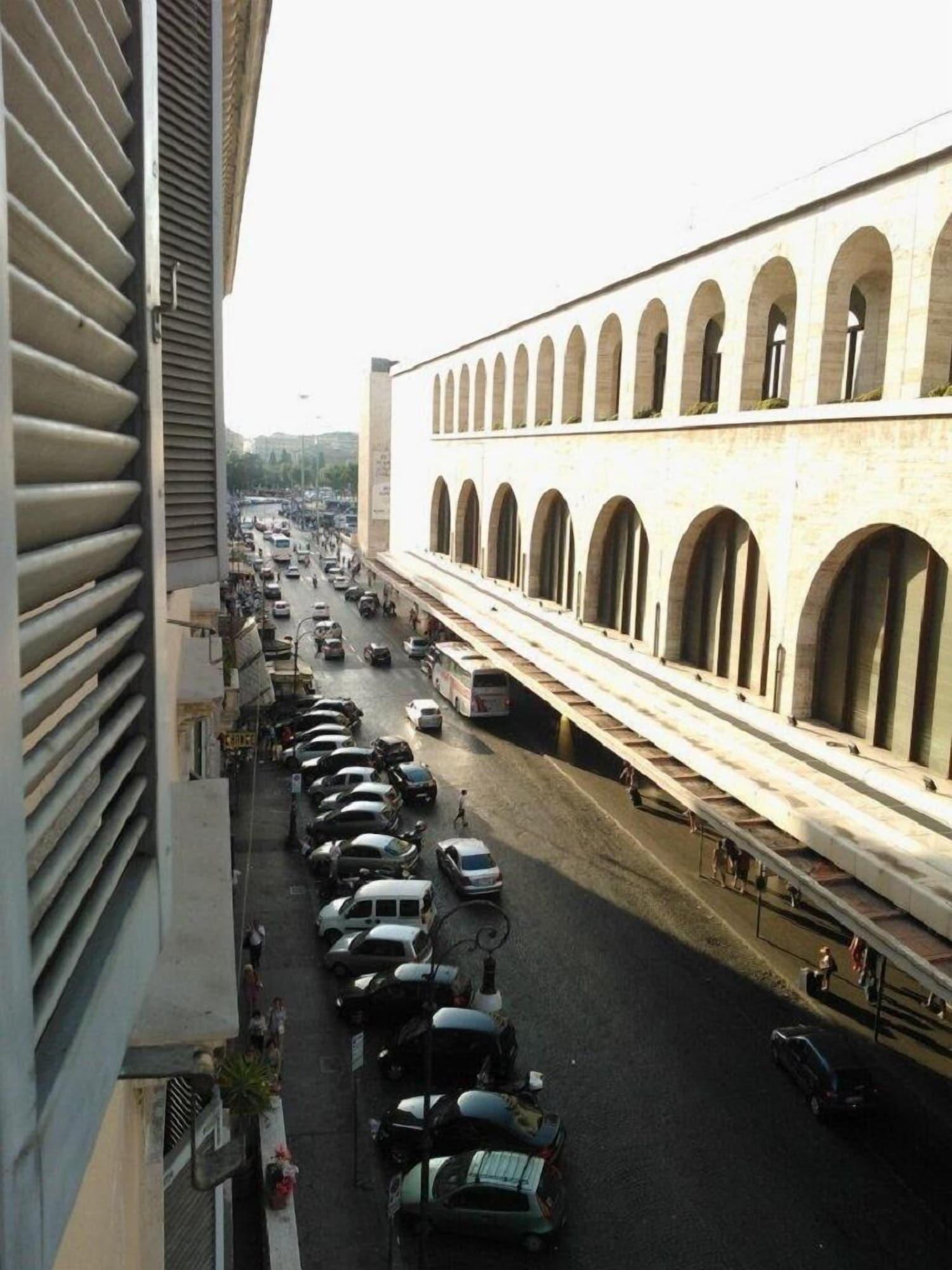 Alibaba https://cdn.alibaba.ir/ostorage/hotel/images/E62A29E8/97AAE9D8F5131685793D433DBE045E9A.jpg