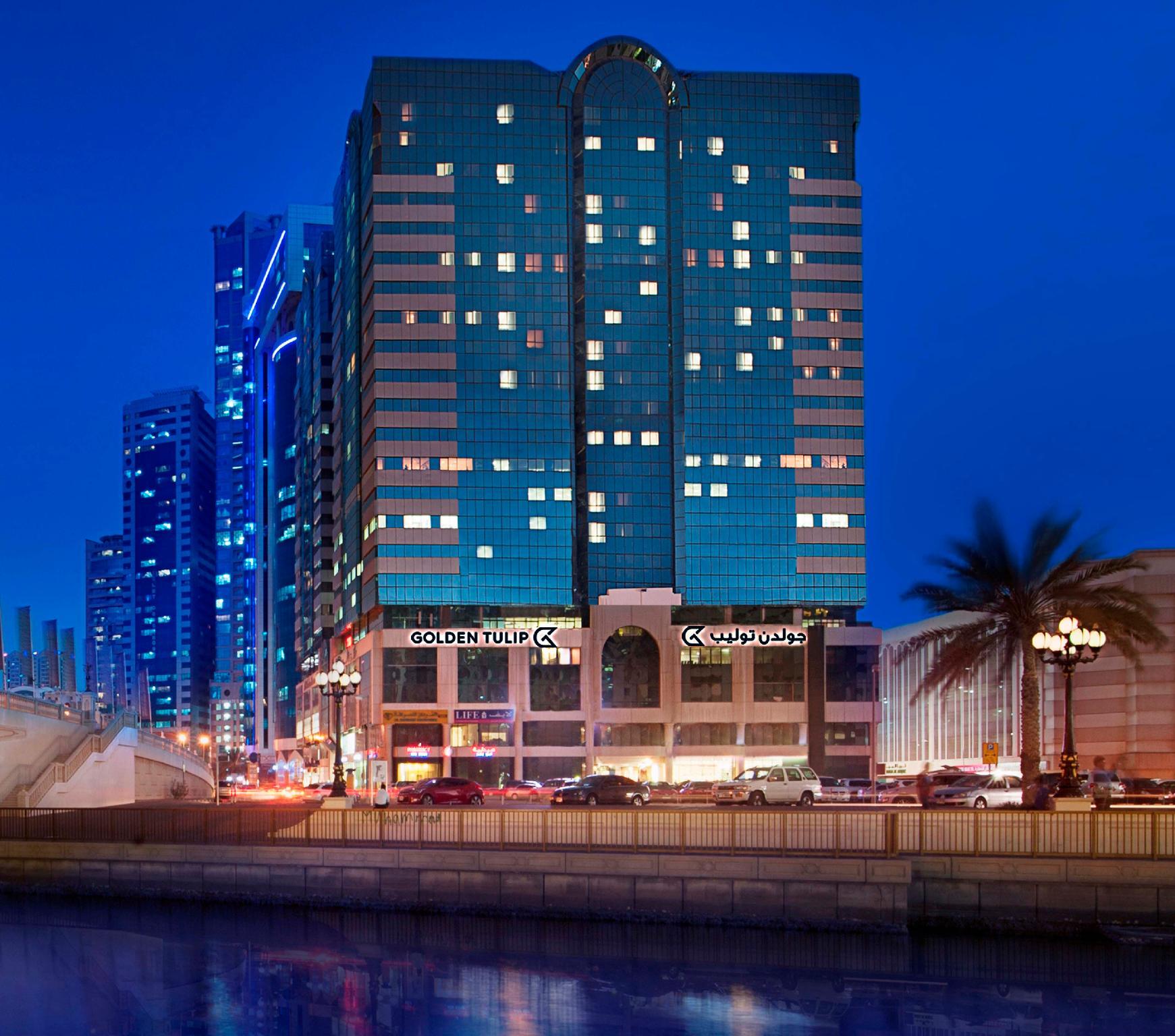 هتل Golden Tulip Sharjah شارجه