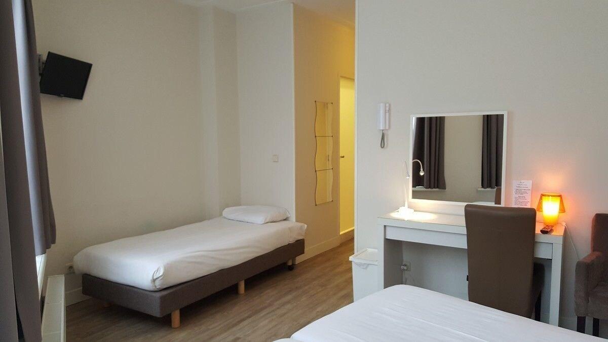 هتل Hotel Corner House آمستردام