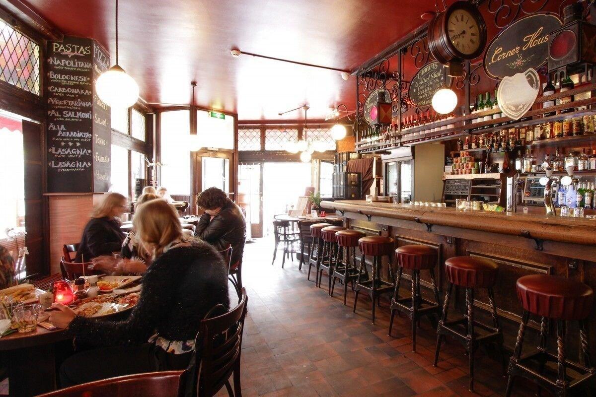 هتل Hotel Corner House آمستردام