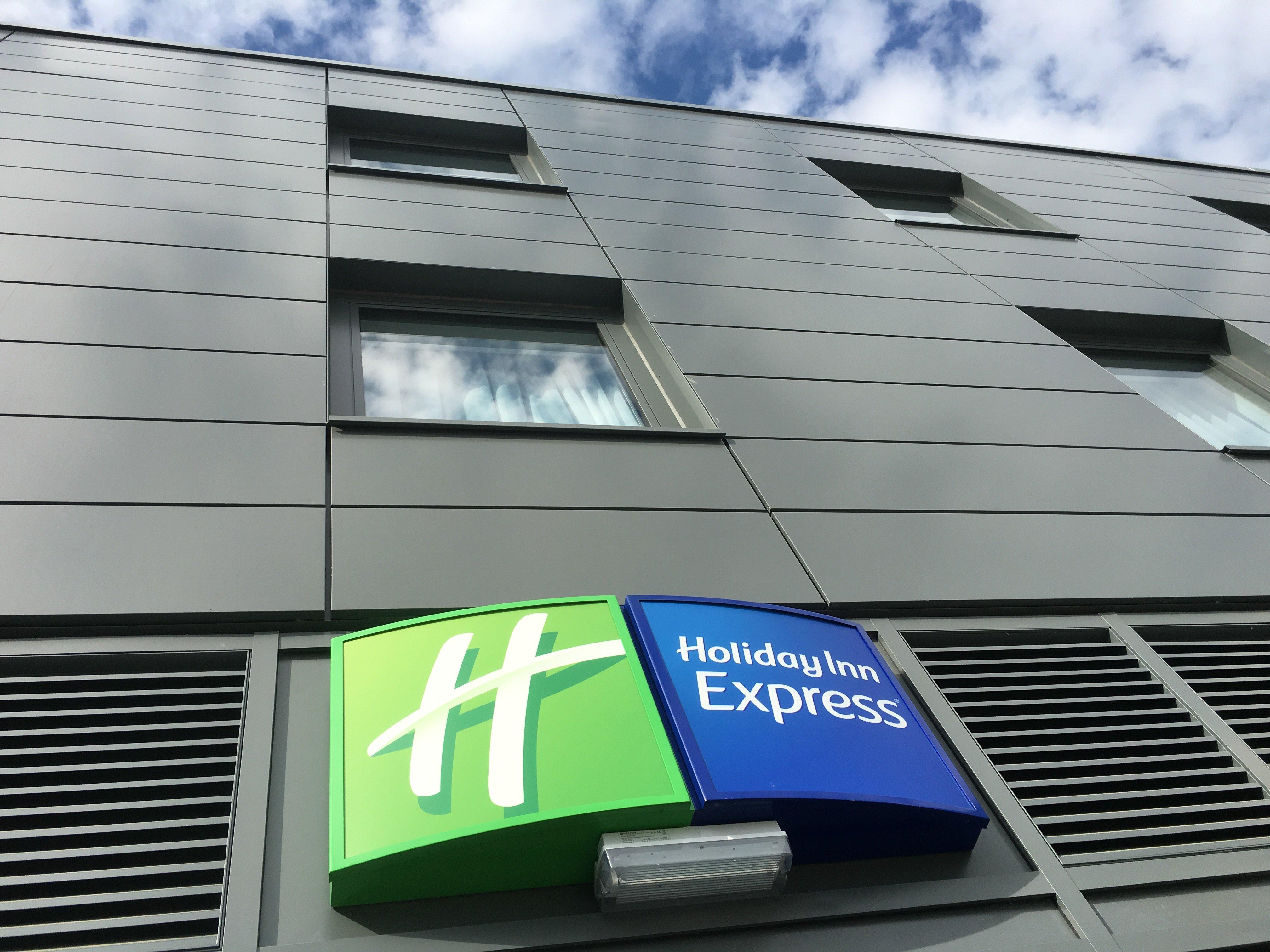 هتل Holiday Inn Express St. Albans - M25, Jct.22 St. Albans