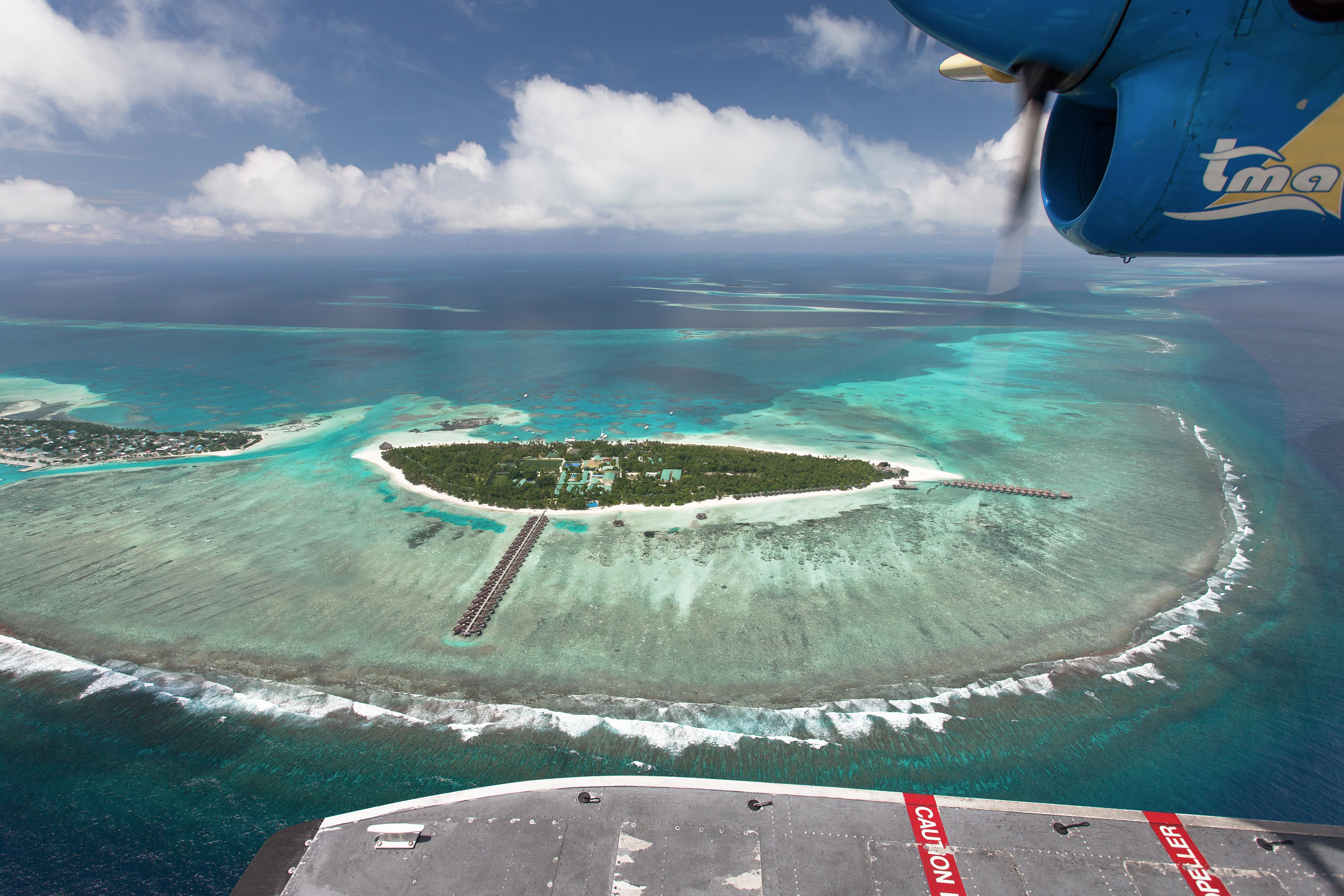 Alibaba https://cdn.alibaba.ir/ostorage/hotel/images/E73419A0/19F94DFB1BBDB7FBDF2293E85F995657.jpg