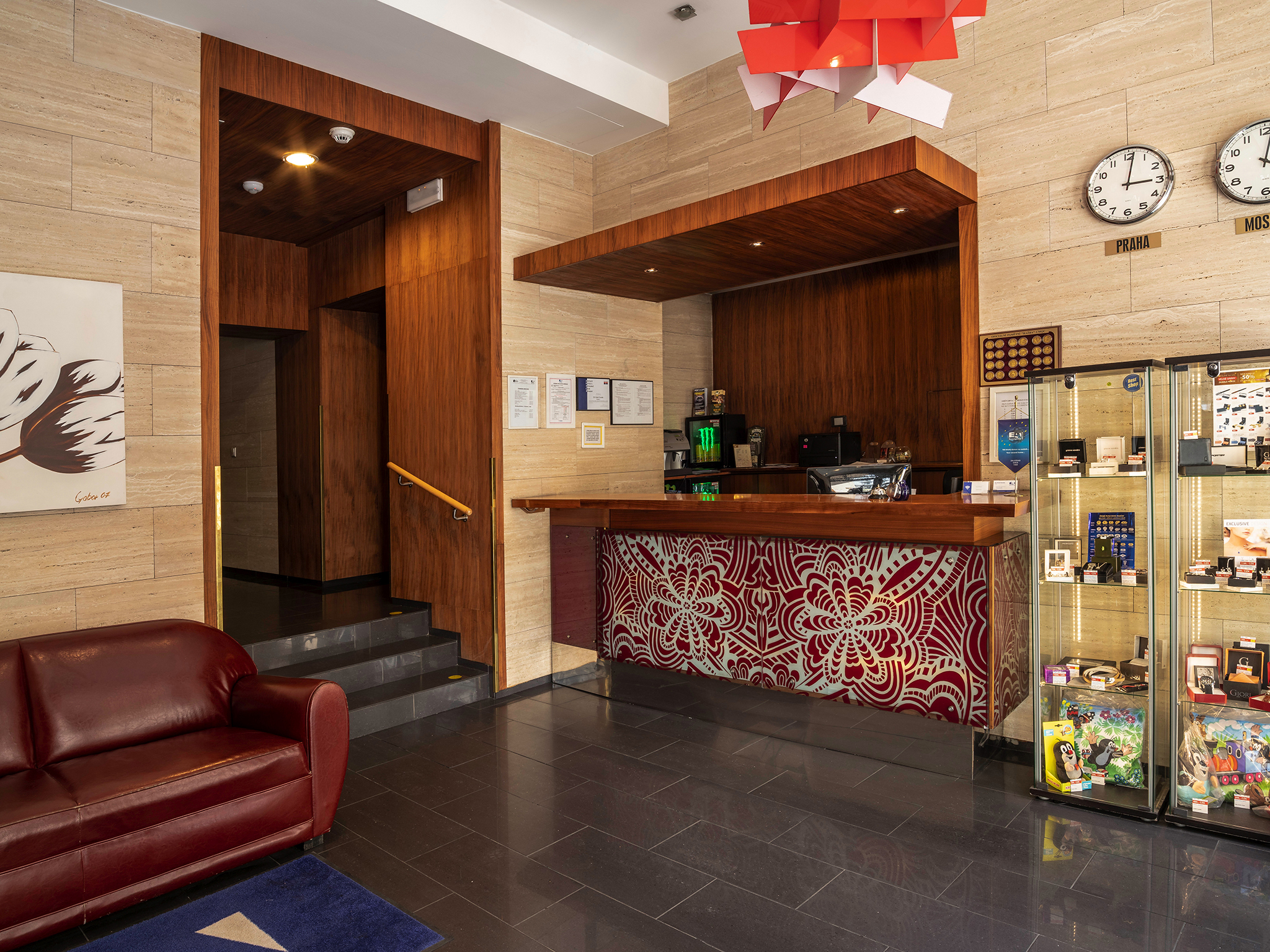 هتل EA Hotel Sonata پراگ