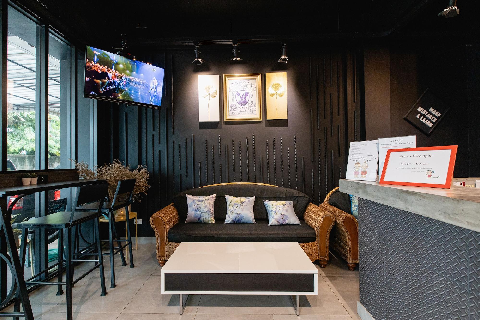 هتل Asia Place Apartment بانگکوک