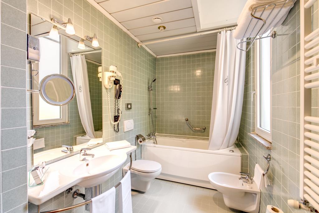 هتل Hotel Milani Rome رم