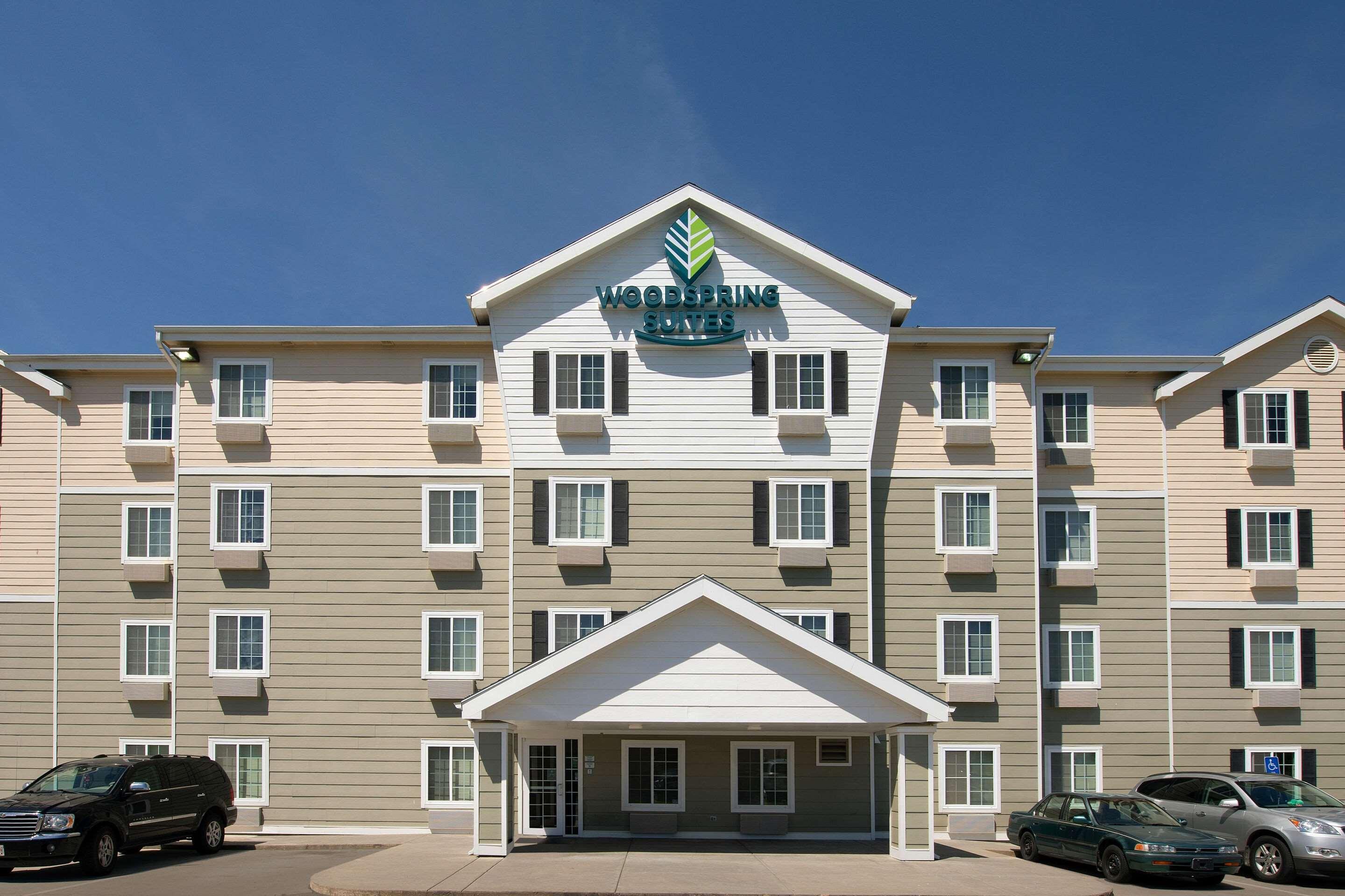 هتل WoodSpring Suites Junction City Junction City