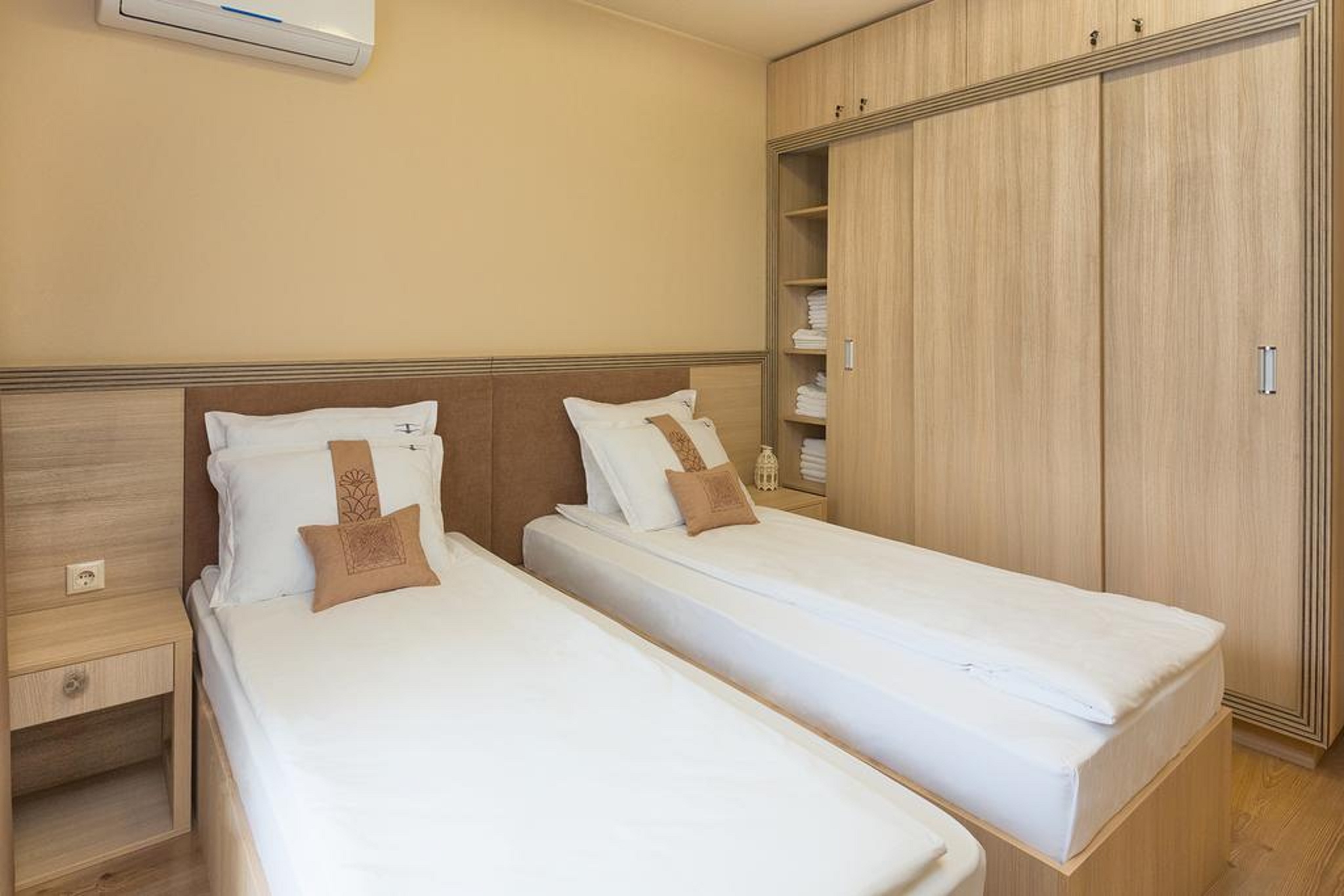 هتل Complex "Argisht Partez" Golden Sands