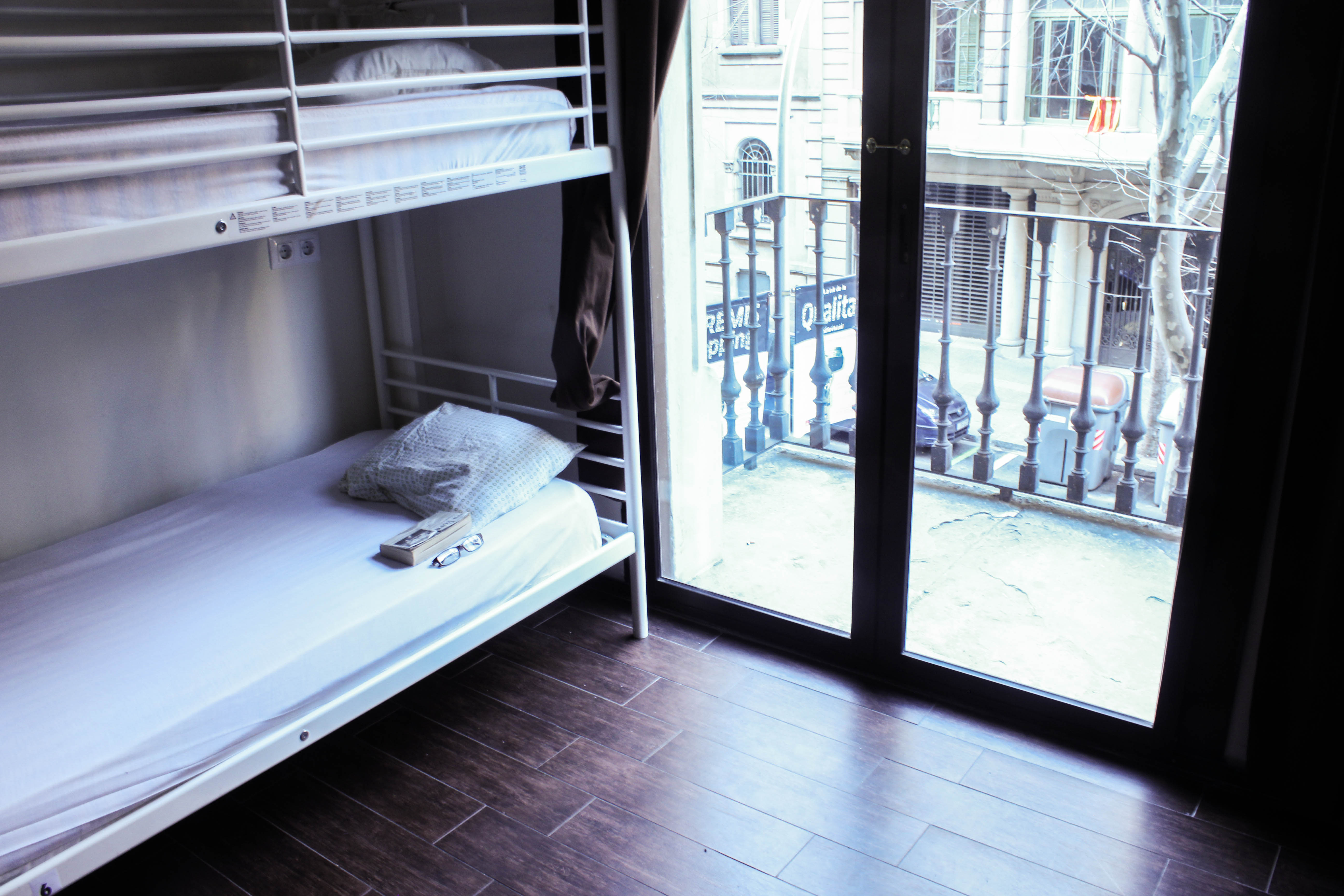 هتل 360 Hostel Barcelona بارسلونا