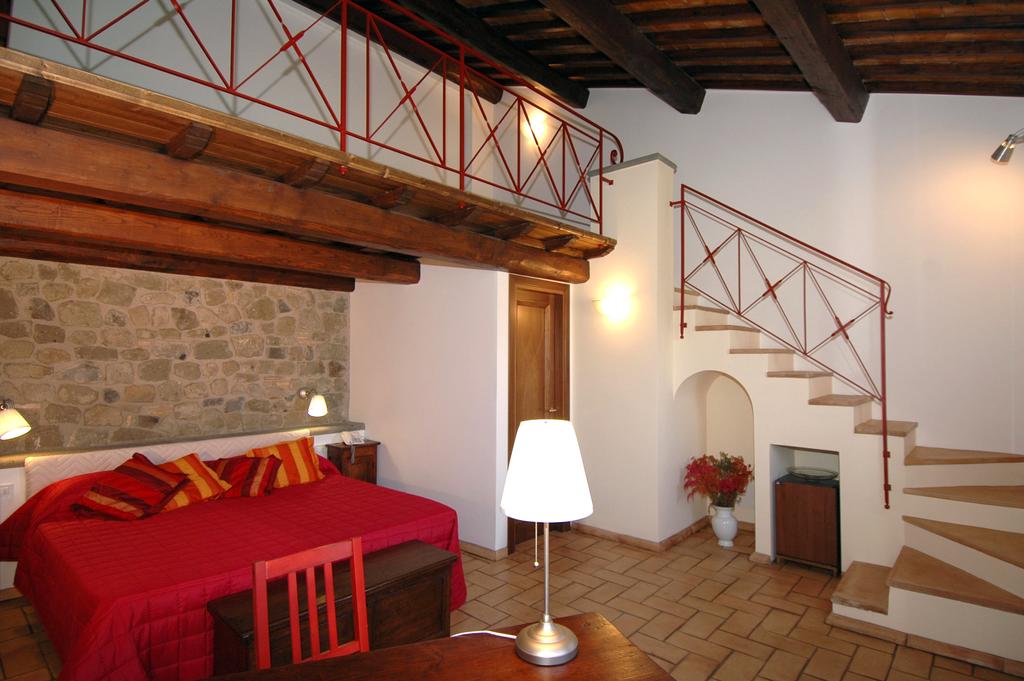 هتل Residence D'Epoca Pietra di Ponente Ciampino