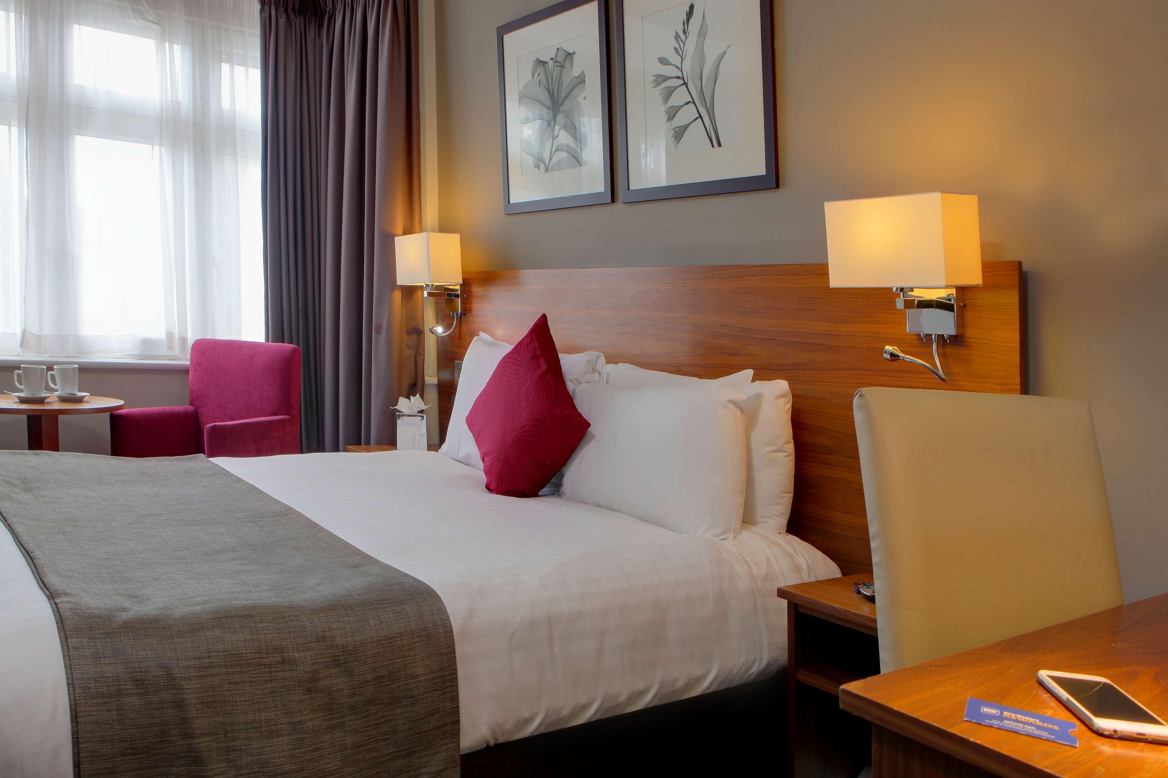 هتل Best Western Palm Hotel لندن