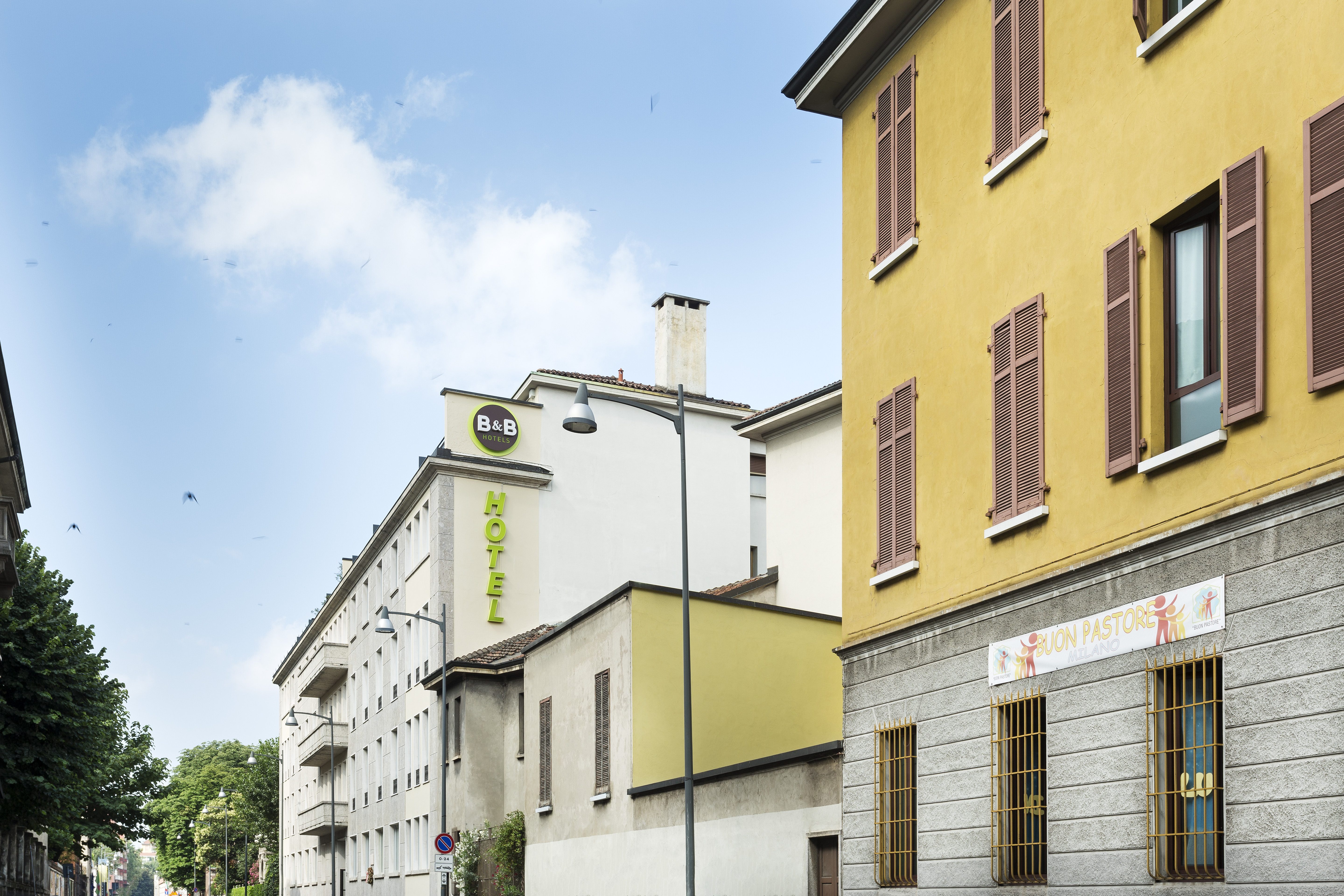 Alibaba https://cdn.alibaba.ir/ostorage/hotel/images/ECF1A94A/2EB47996B1B82820C5F190D5A682FC11.jpg